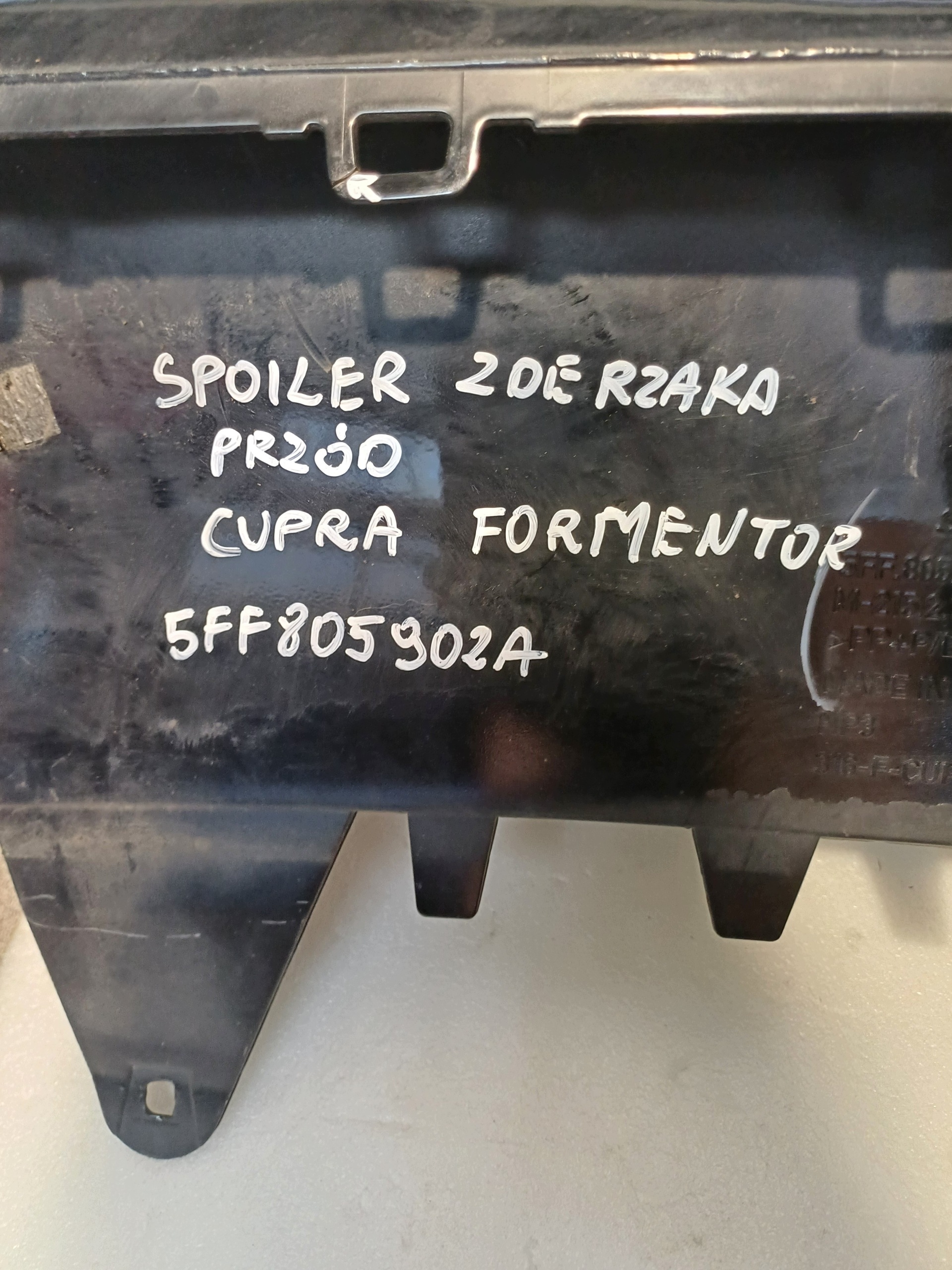 SPOILER of a bumper front front CUPRA FORMENTOR 5FF805902A