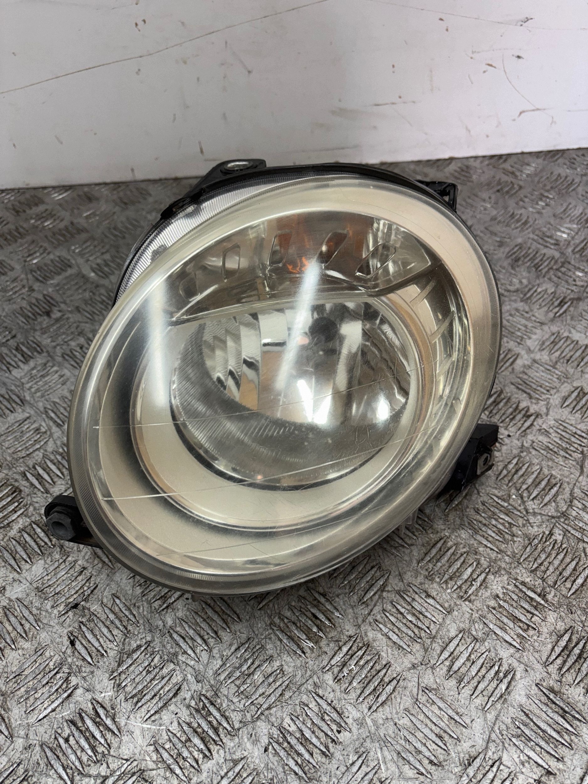 REFLEKTOR light left FIAT 500 07