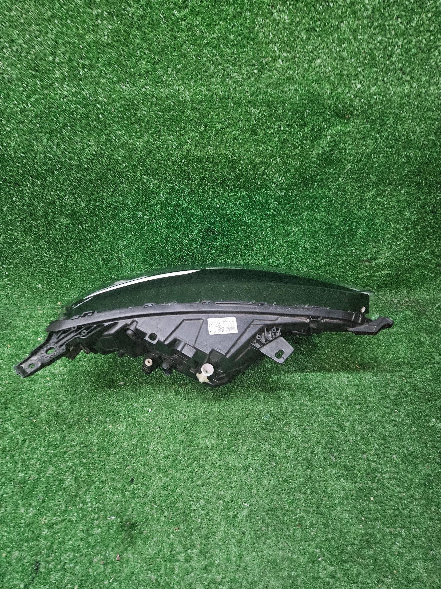 REFLEKTOR left front RENAULT ARKANA LIFT 23- MID LED NR.R1741