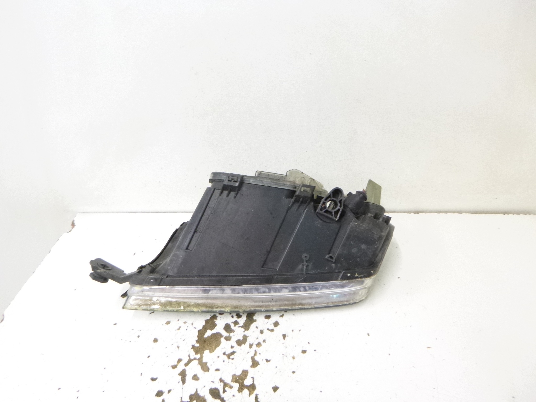 REFLEKTOR right front SKODA FABIA 1 6Y 1999-2004 OE