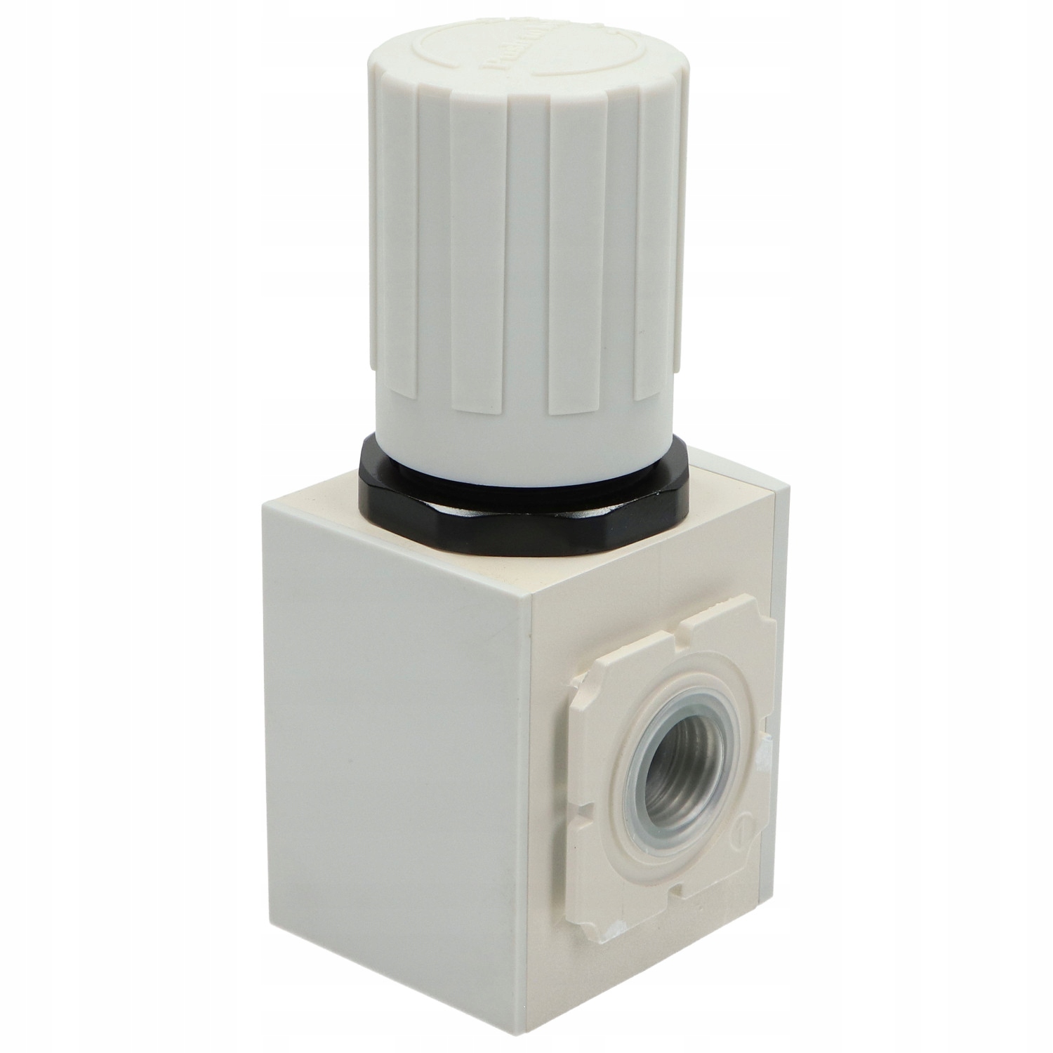 Reduktor ciśnienia 1/2 z wbudowanym manometrem 1,5-9 bar Waga produktu z opakowaniem jednostkowym 0.4 kg