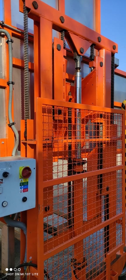 B12a44264de98b56876ebbc535c9