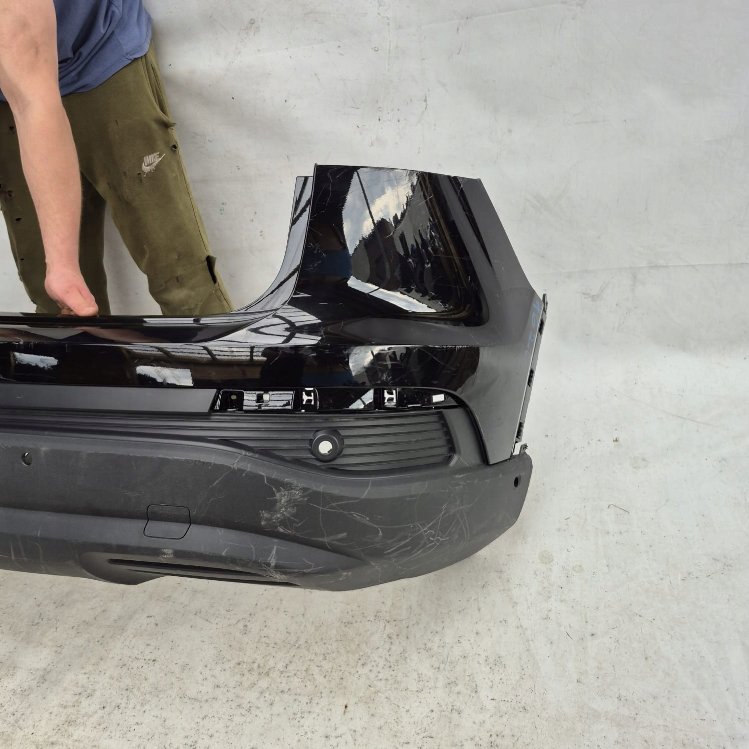 AUDI Q4 E-TRON 89E 21- bumper rear part rear PDC