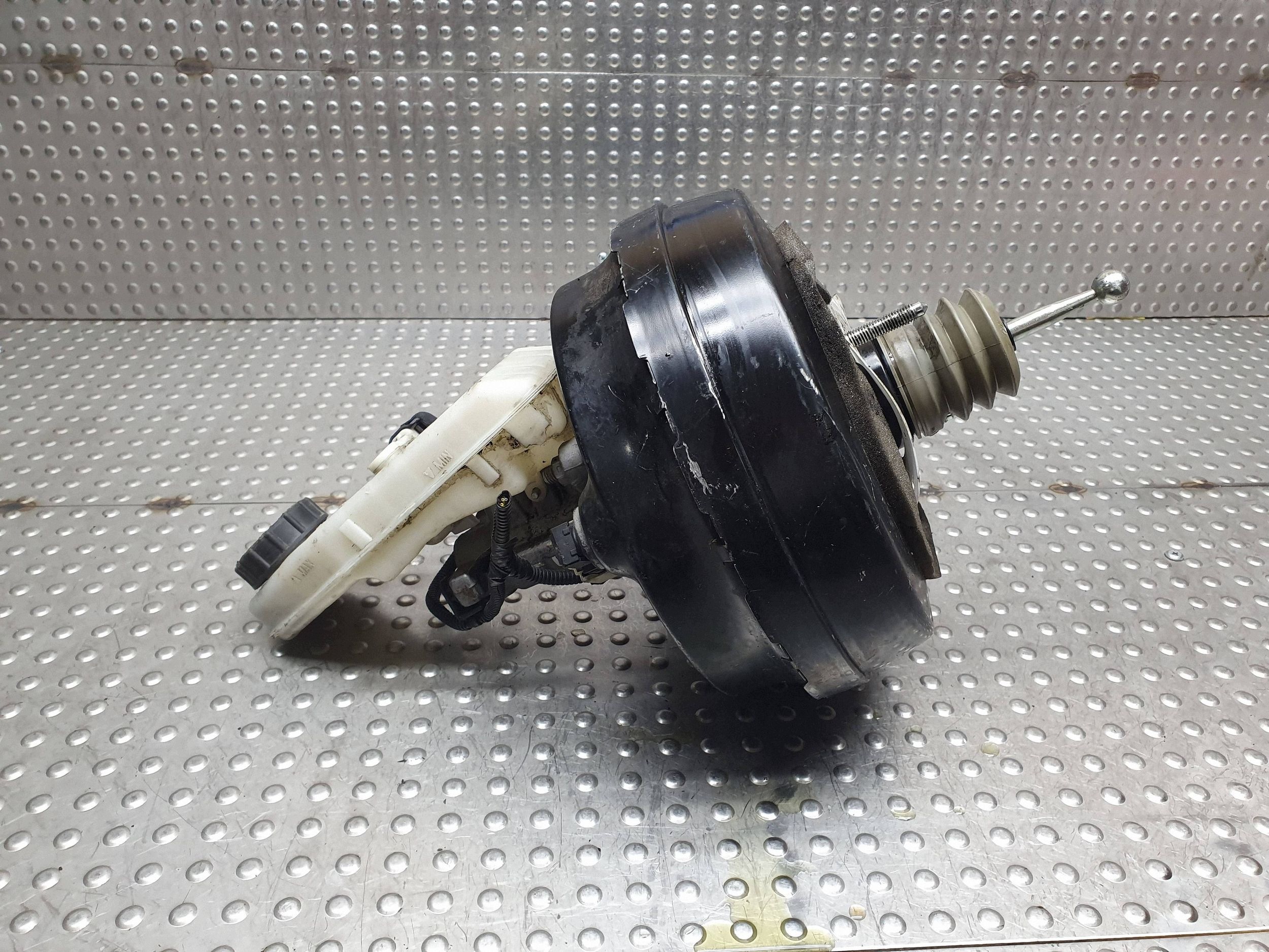 servo Servofreno 32256766 VOLVO XC40 II 17-23R