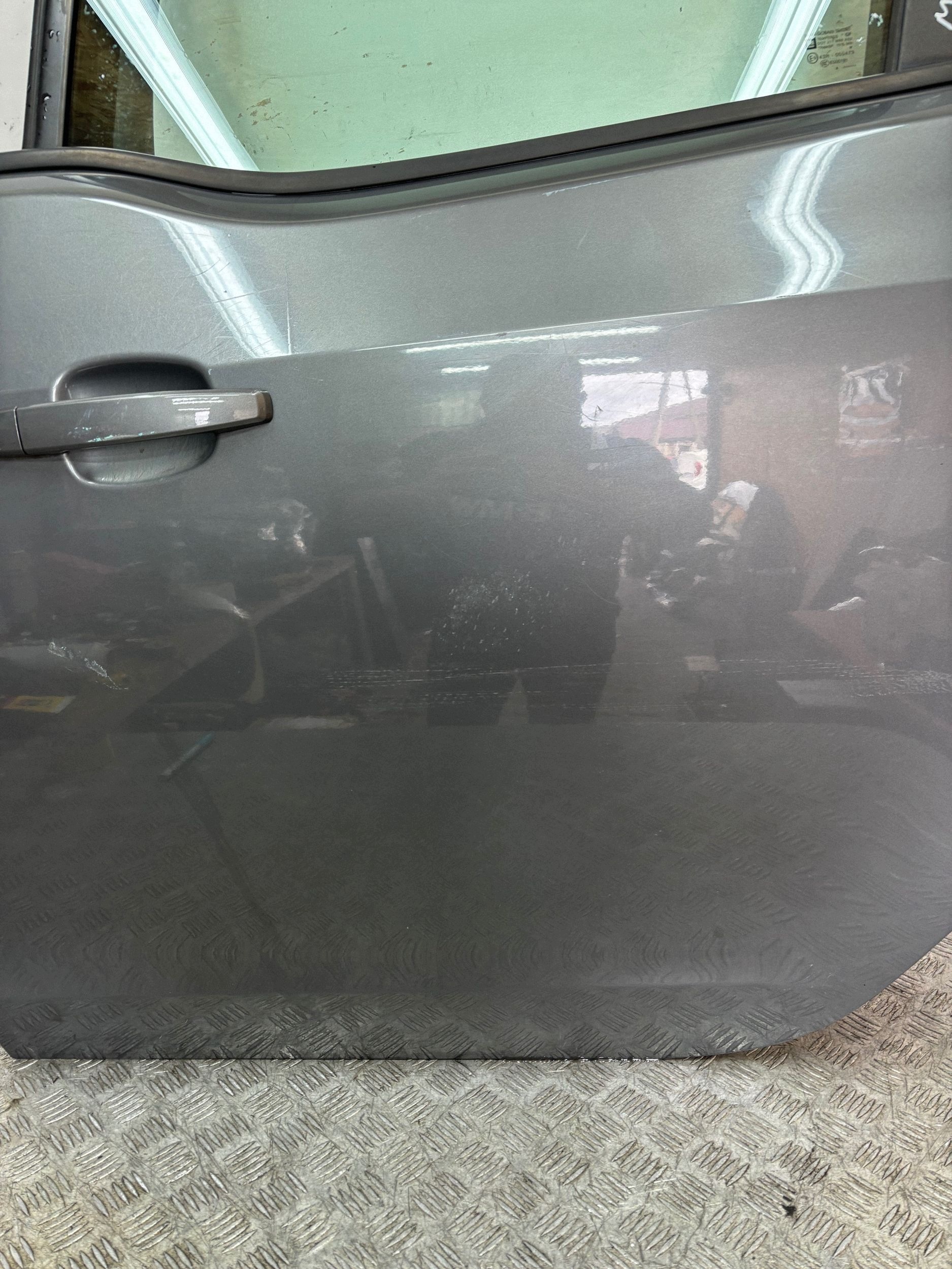 ajtó hátsó hátsó bal OPEL MERIVA B