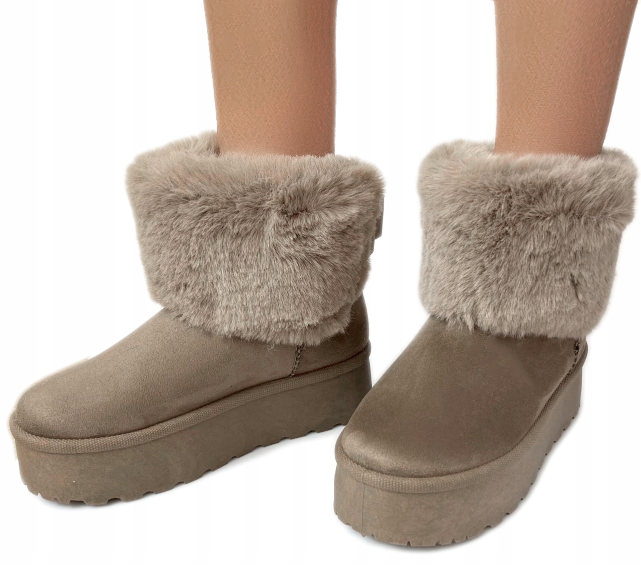 Dámské semišové kozačky Sněhule zateplené kožešinou Silná podrážka *36*