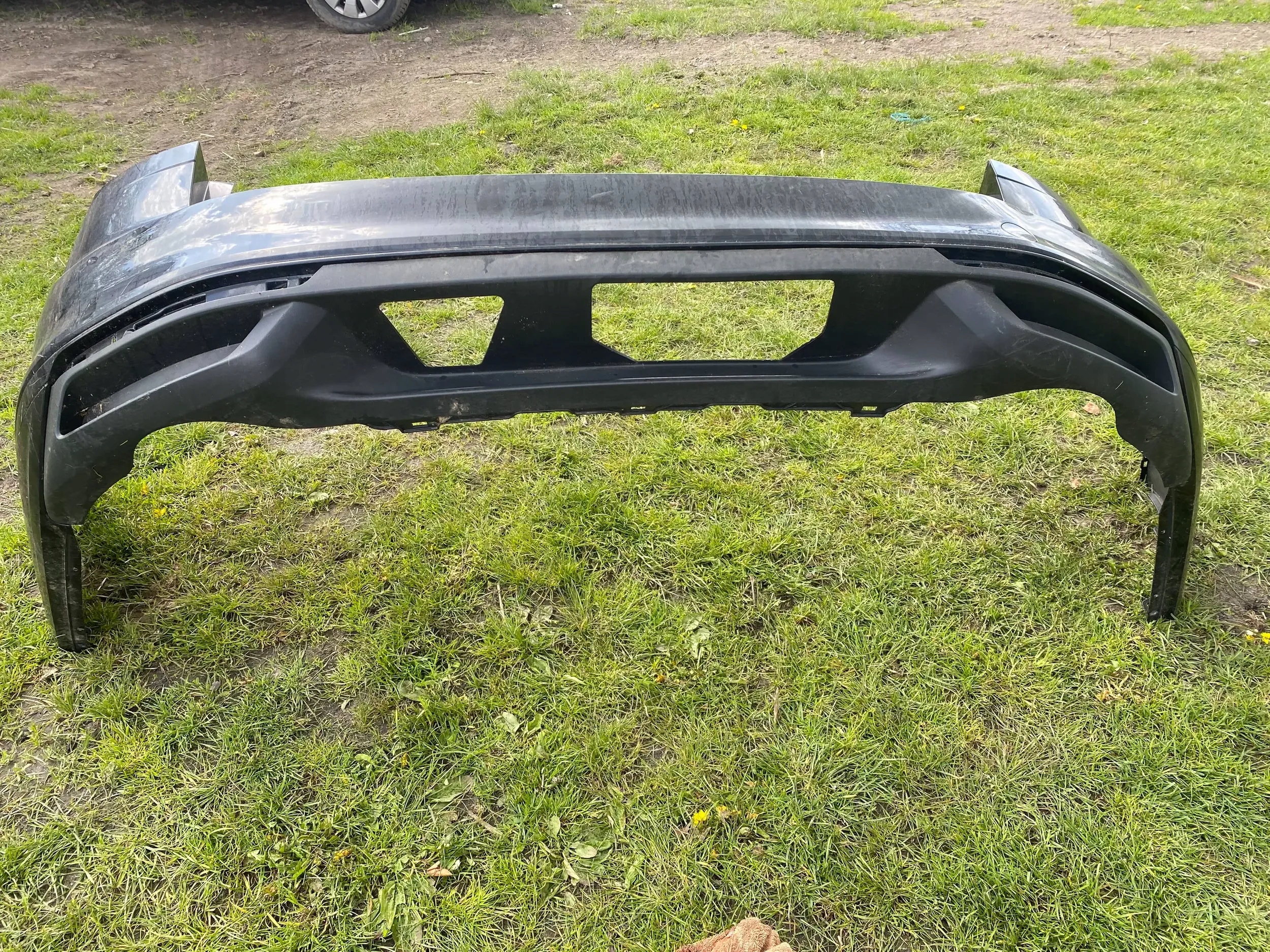VOLKSWAGEN PASSAT B8 bumper rear 3G9807421D