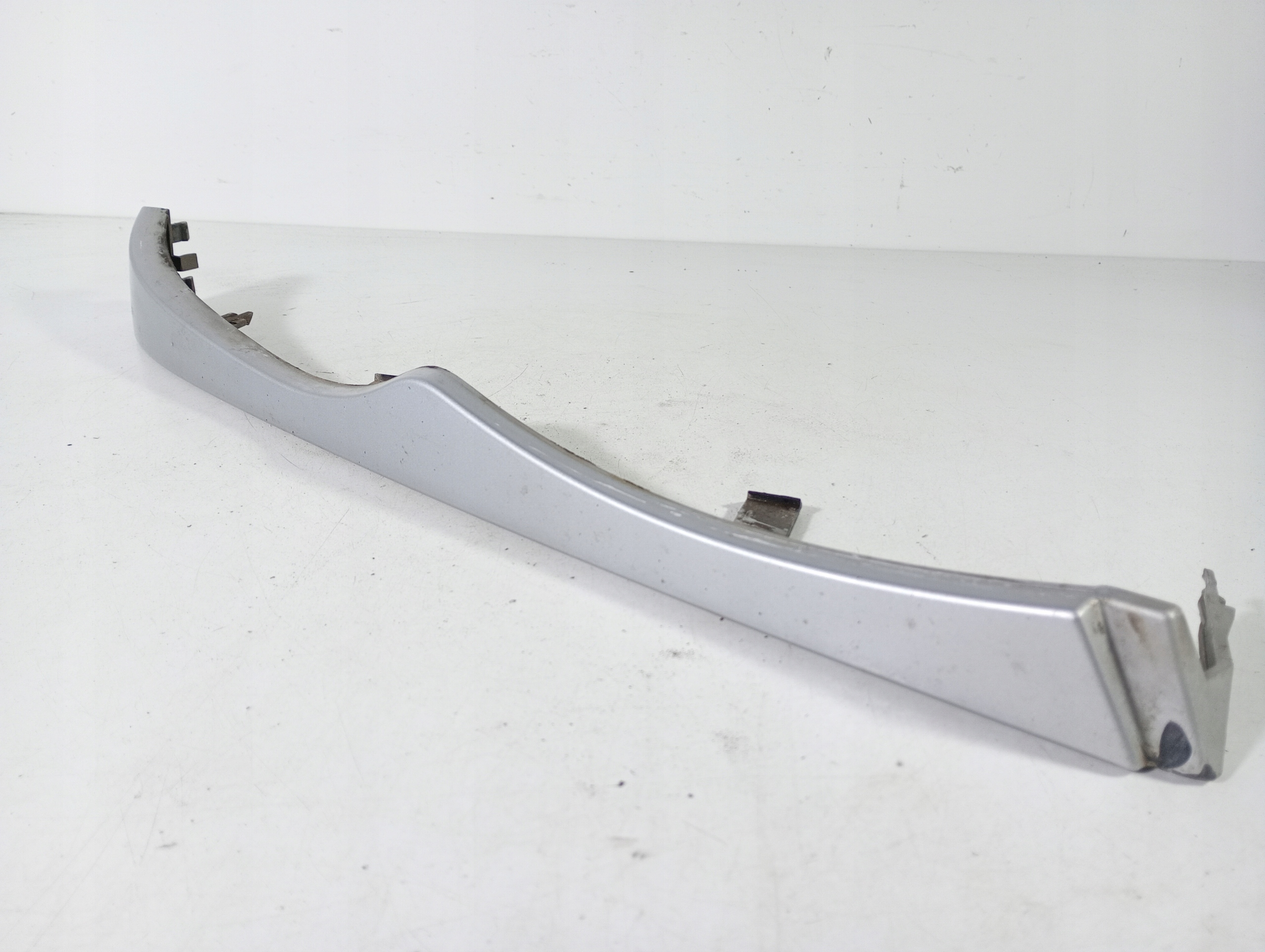 BMW 3 E46 01-05 spoiler moulding below light left front OE 7030554