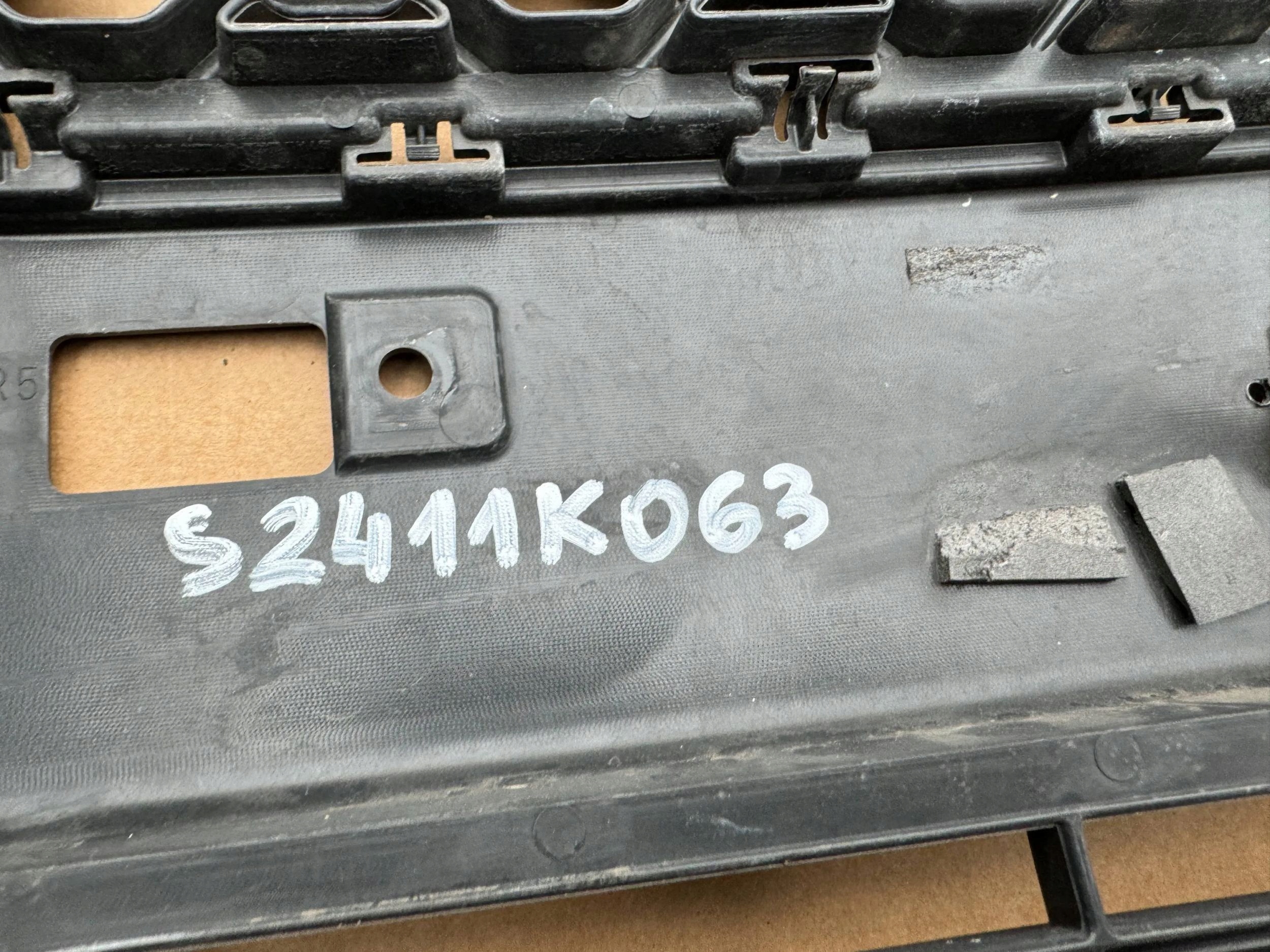 Suzuki Swift I AA Kühlergrill FRONTGRILL Kühlergitter 7174152R5S241 - Thumbnail 11