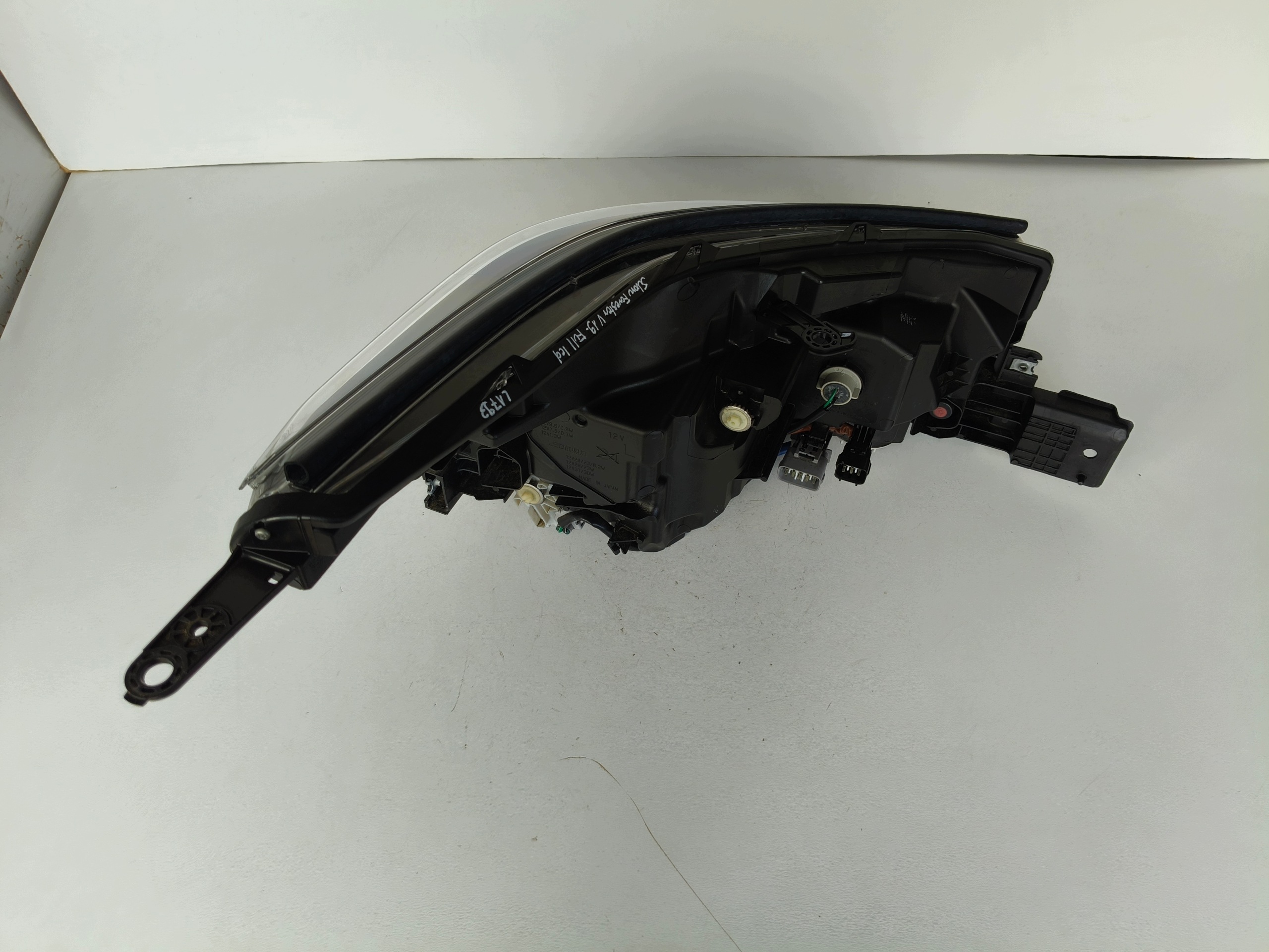 light left REFLEKTOR SUBARU FORESTER V 19- FULL LED DARK SPORT CIEMNA