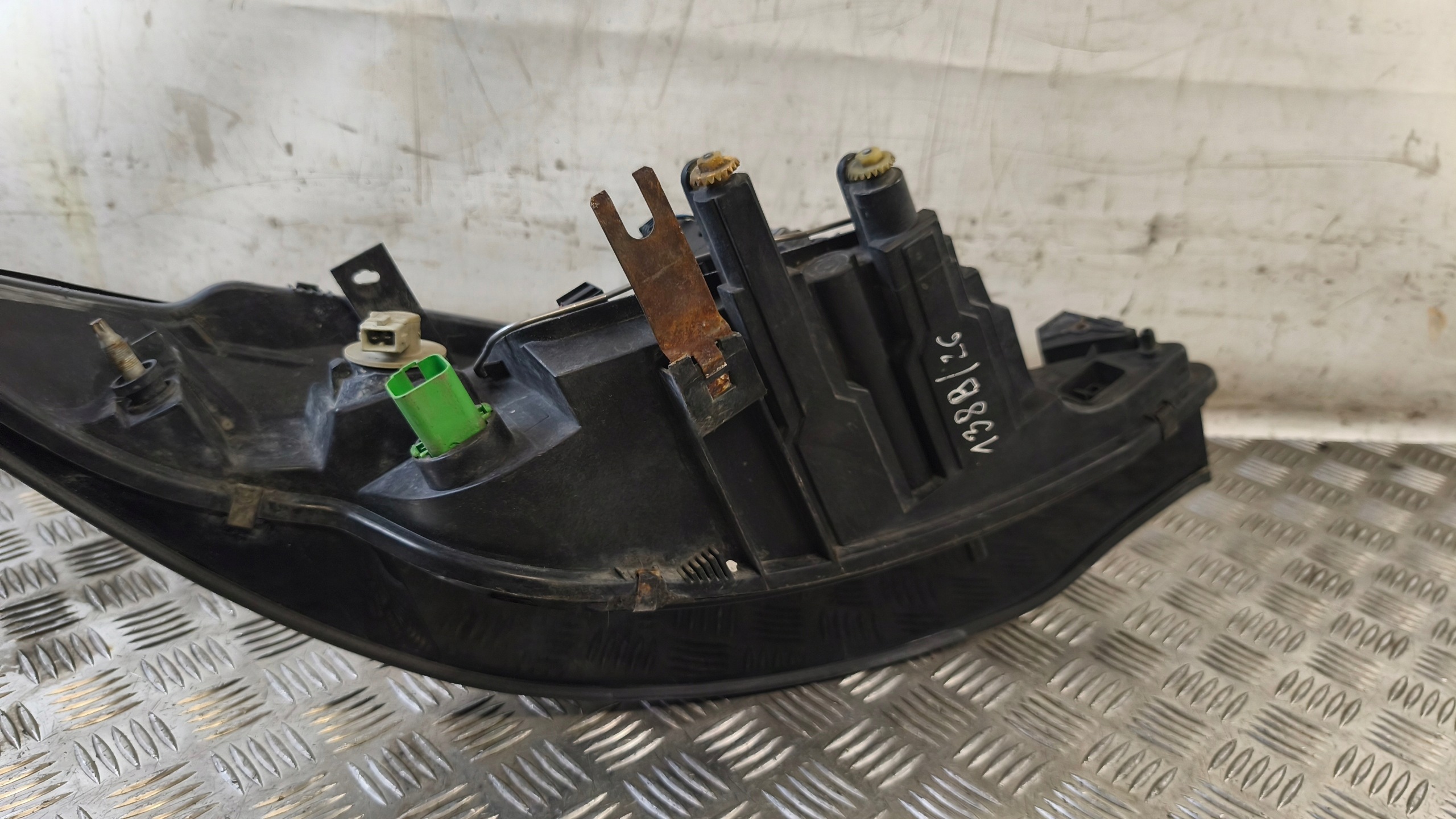 light left front FORD COUGAR 0301156201
