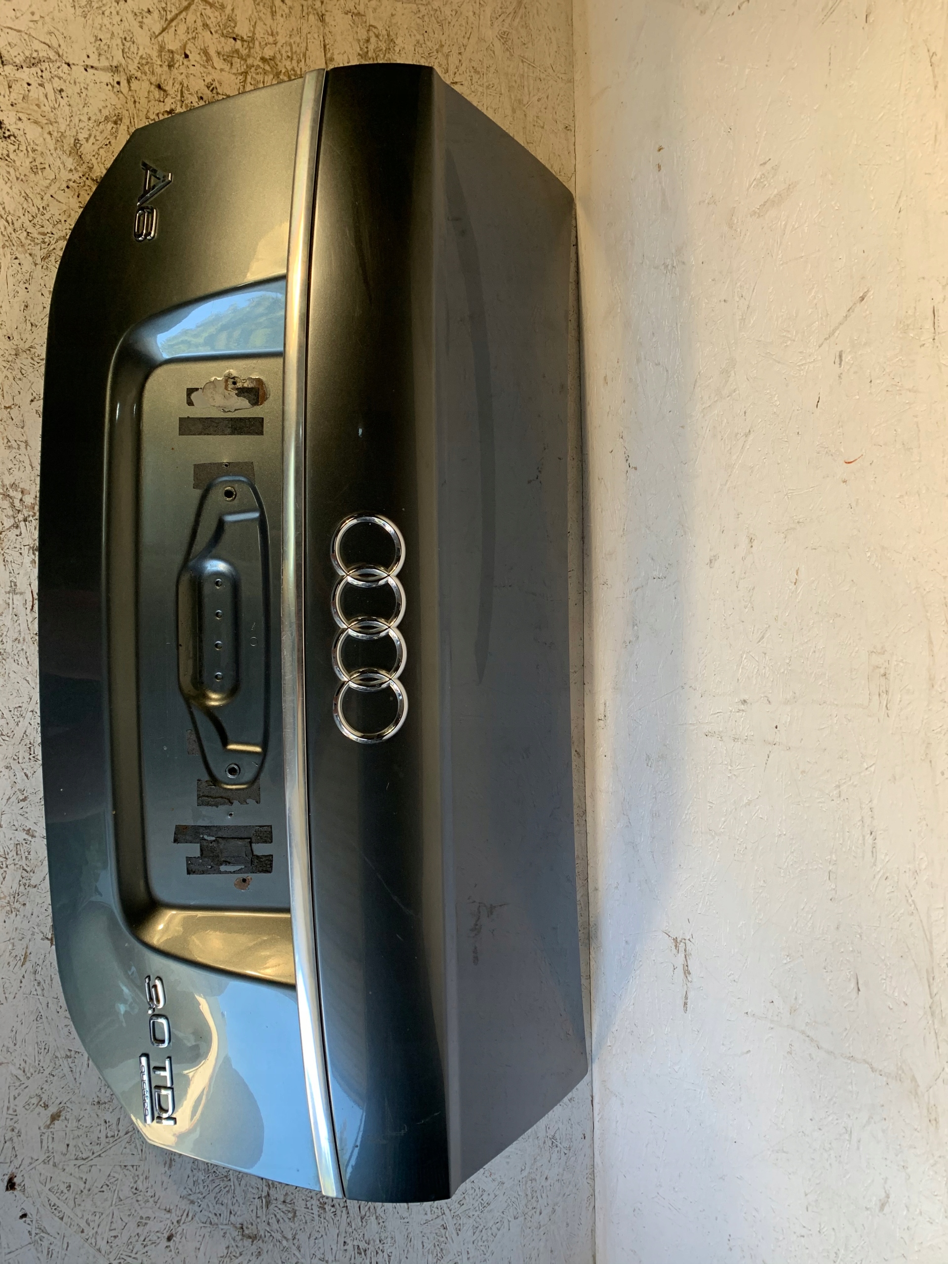 КРИШКА AUDI A6 C6 СЕДАН Lz7s