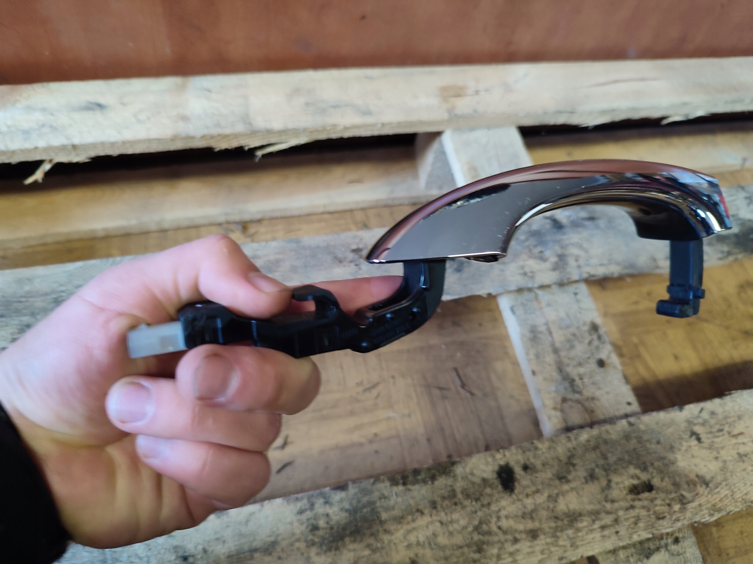 handle right front AUDI A8 D4 4H0837206C