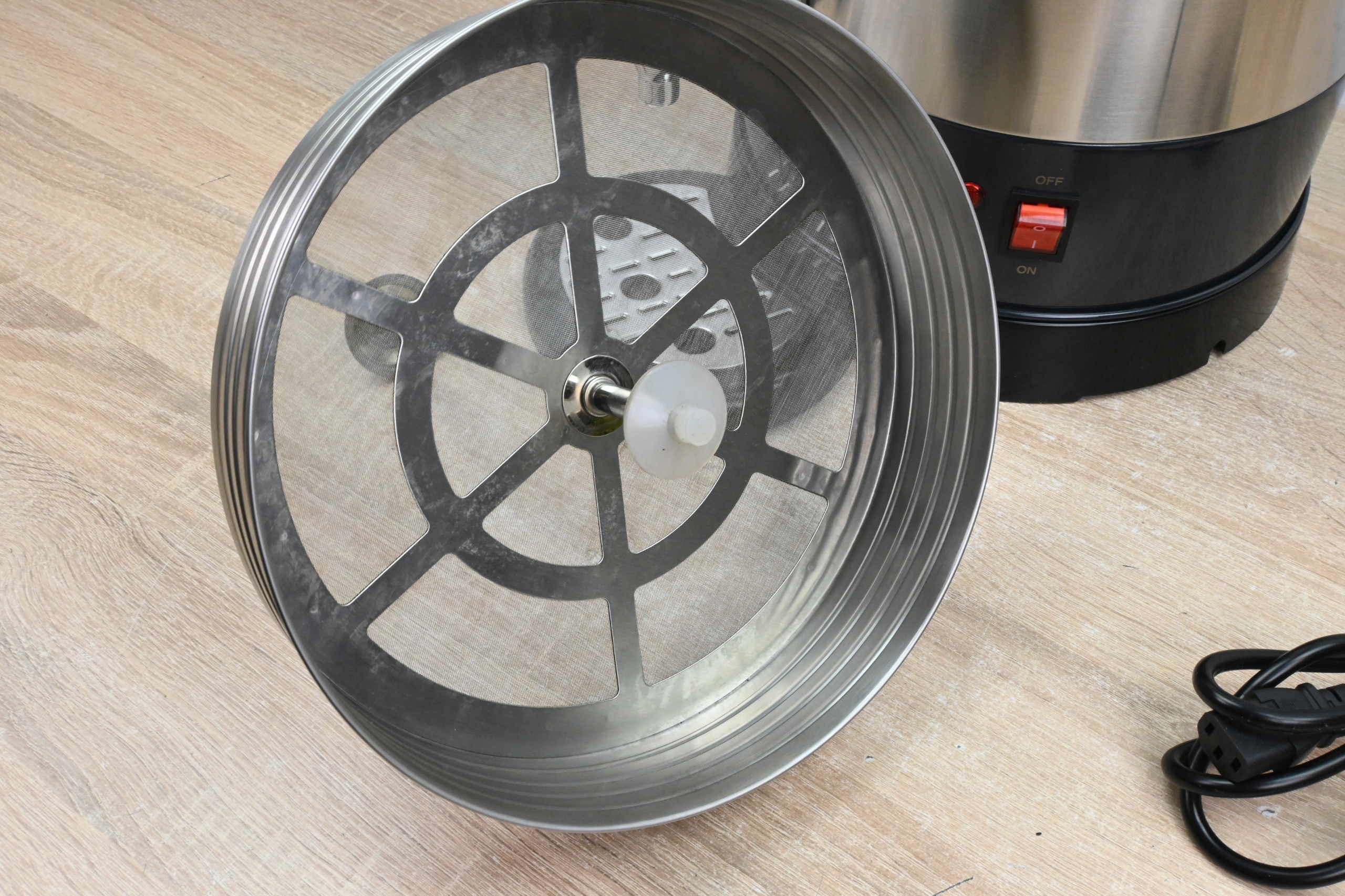 LACOR 69481 PERKOLATOR ZAPARZACZ EKSPRES DO KAWY 10L 1500W Napięcie 220 V