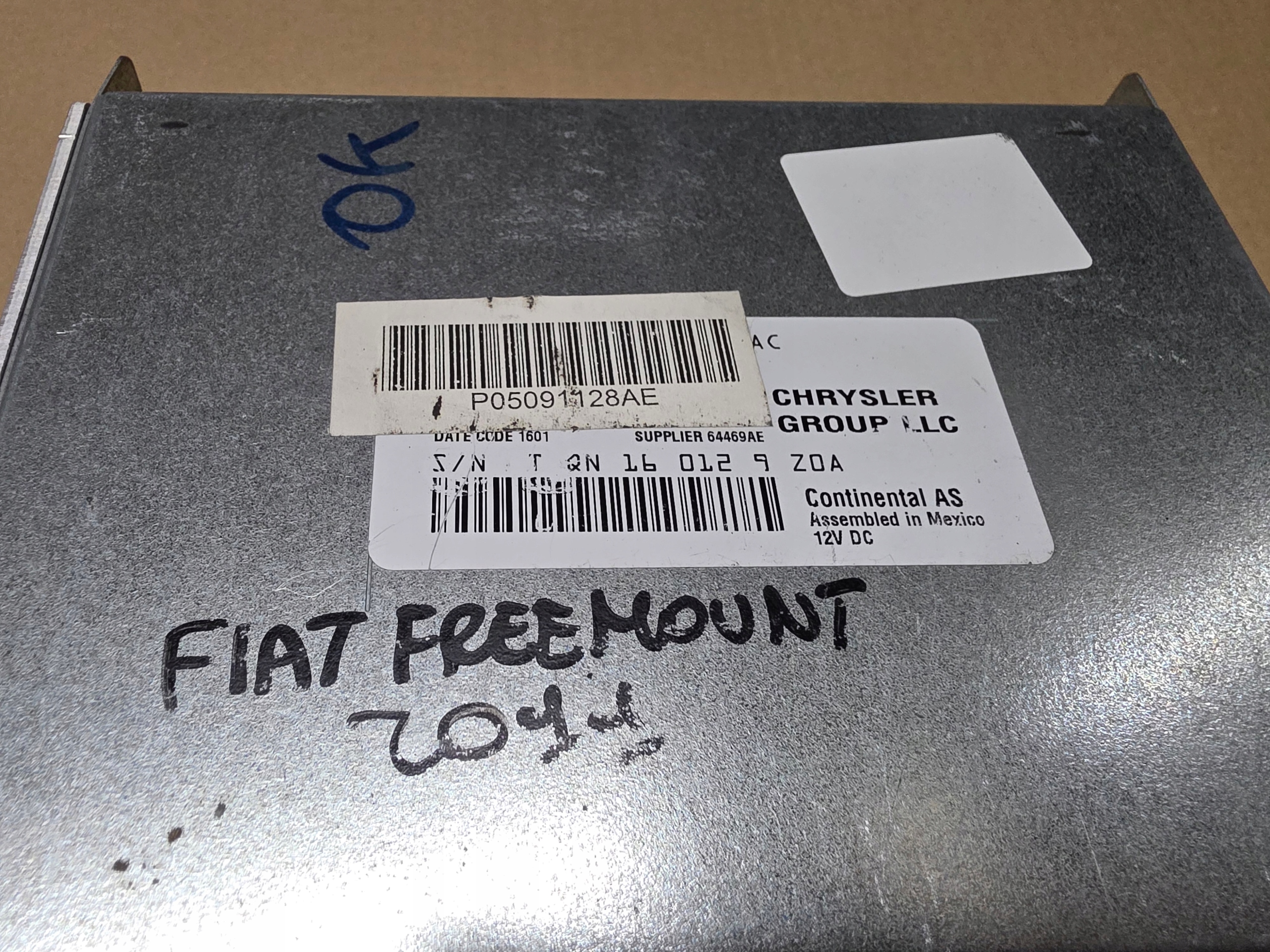 радио FIAT FREEMONT P05091128AE (21)