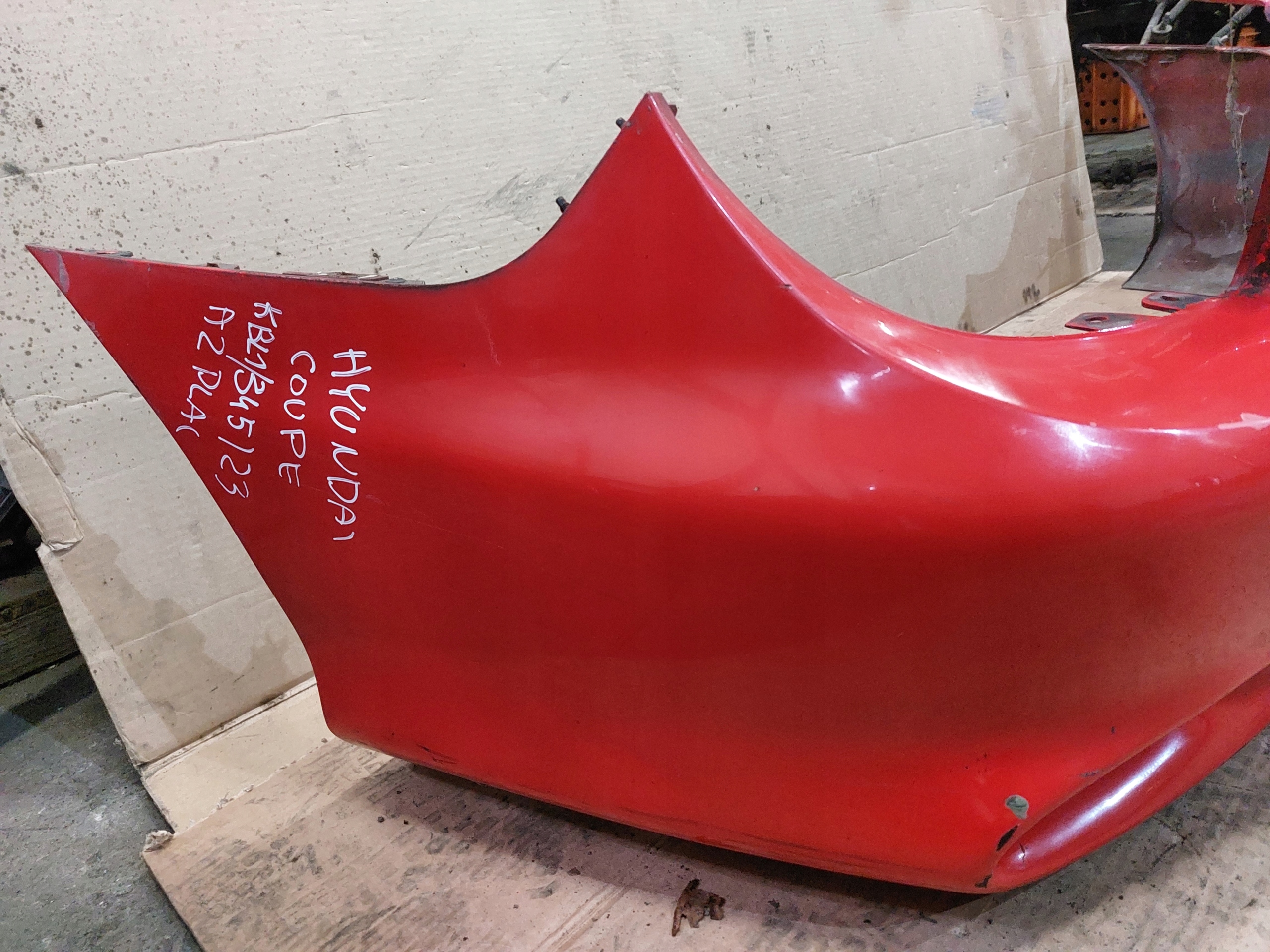 Paraurti posteriore posteriore HYUNDAI COUPE e LIFT