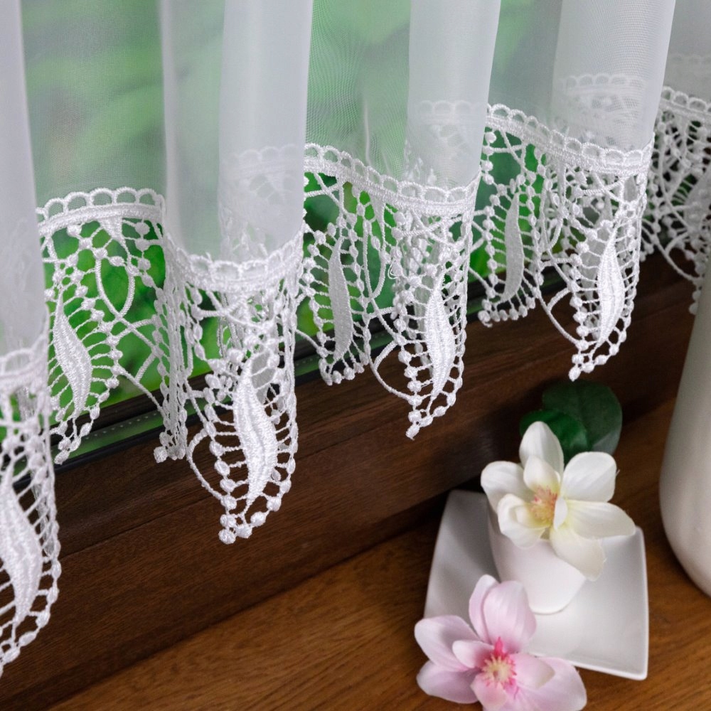 ZAZDROSTKA BIAŁA MLECZNA CAPRI Z TUNELEM 80x50 Rodzaj Firana pojedyncza