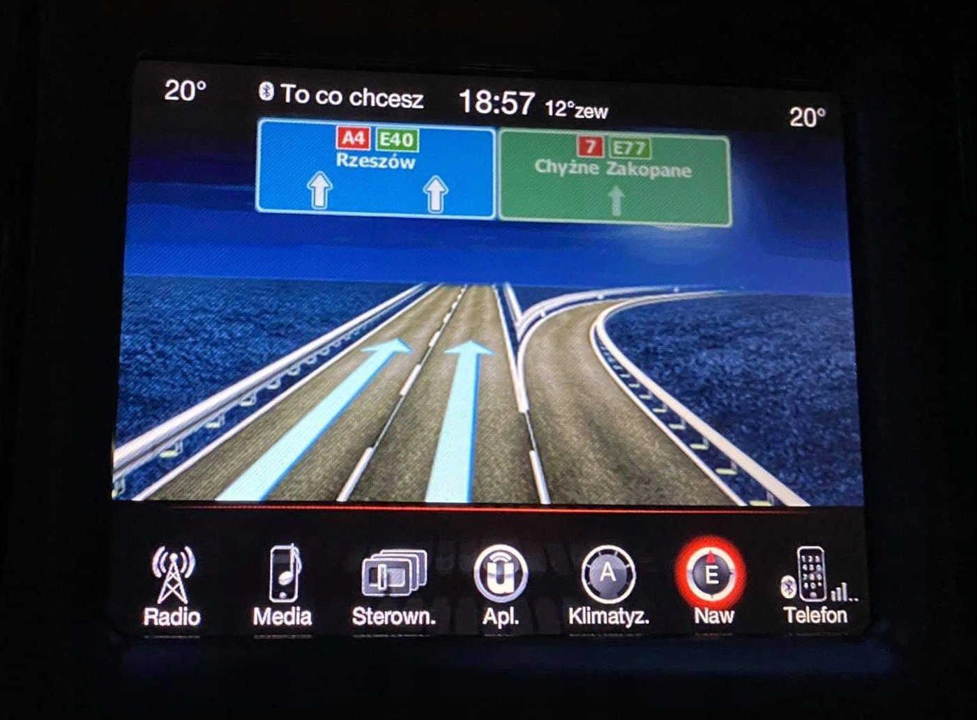 68270661AE - Радио Преобразование Navi Jeep Grand Cherokee