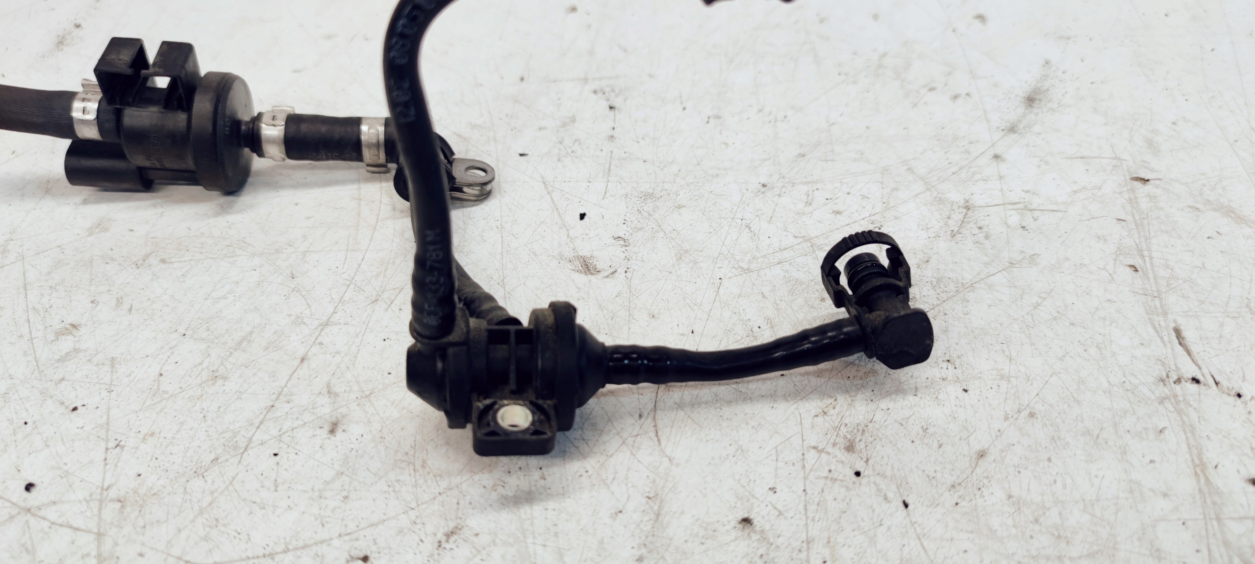 pipe hose ODMY AUDI A6 C6 2.0 TFSI BPJ 06F133781M