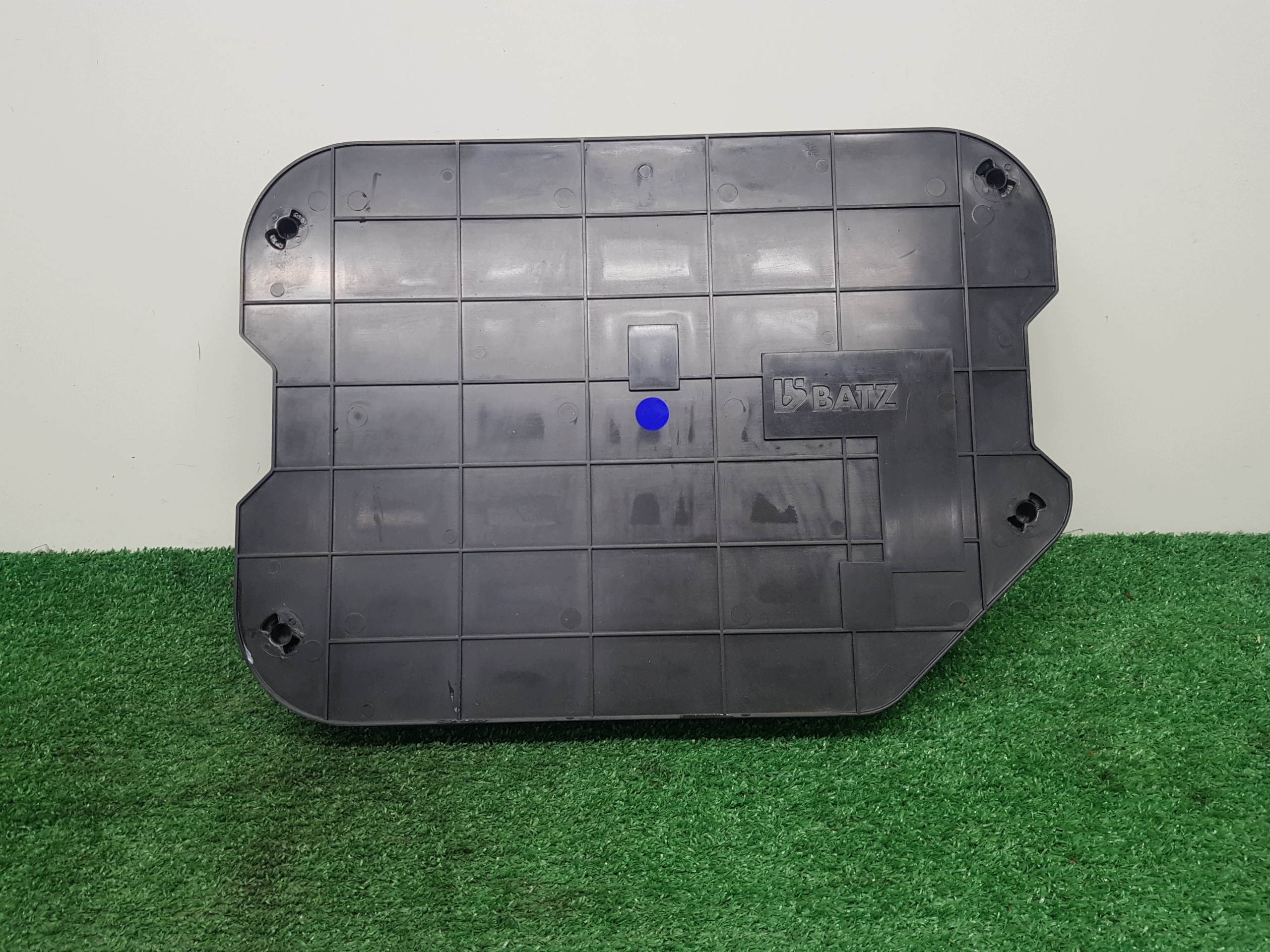 passenger compartment boot floor well compressor; UCHO CITROEN DS-5 9802201880 9816624180