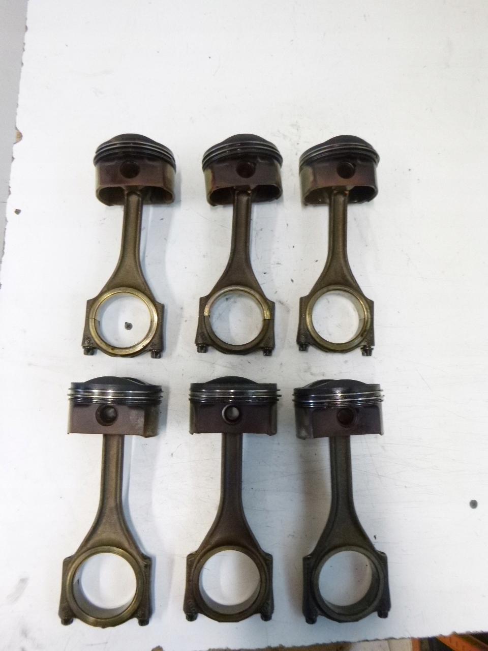 piston / pistons + bielle Audi A6 C6 3.2FSi AUK