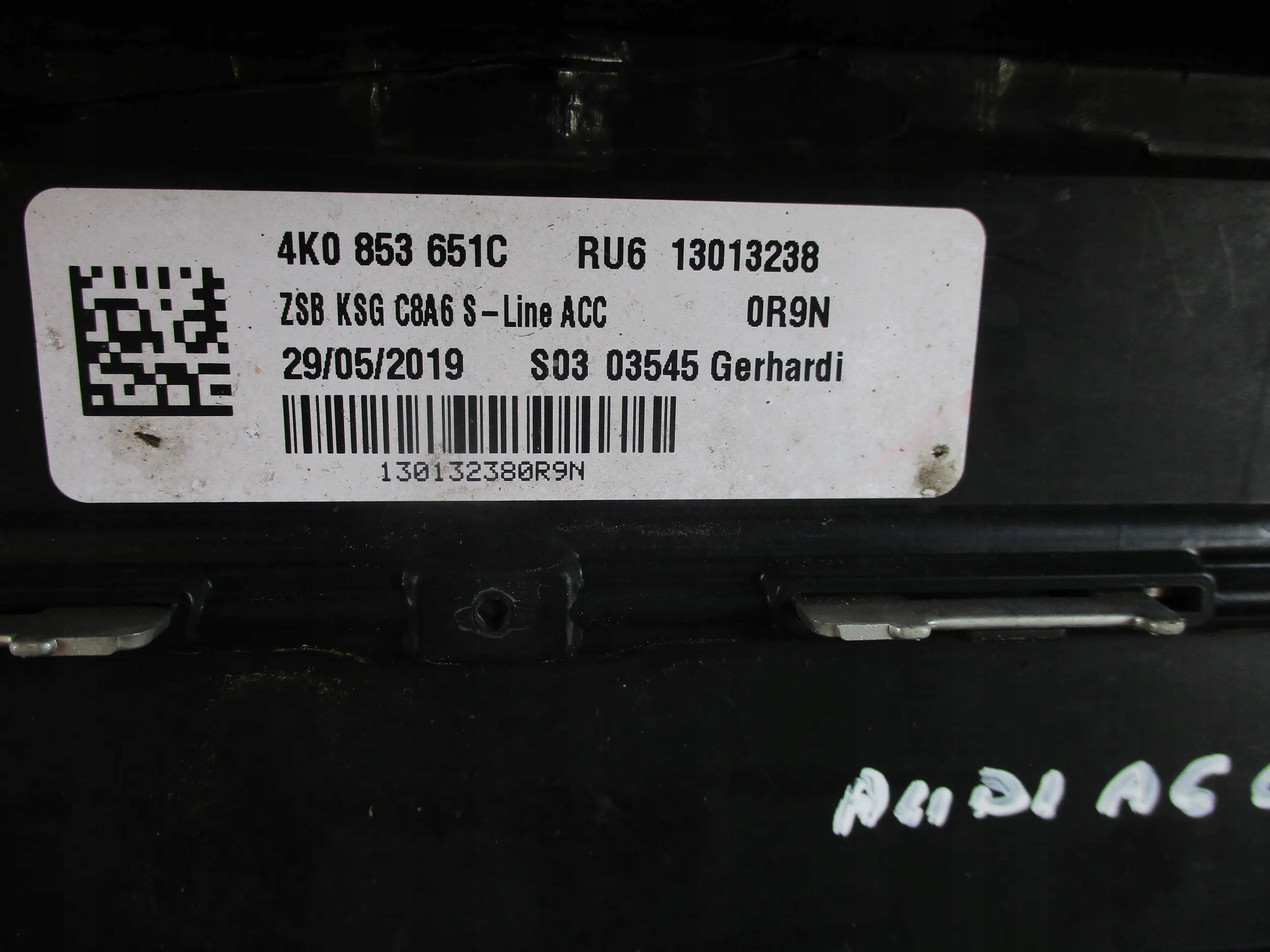 GRILL GRILL AUDI A6 C8 RADAR 4K0853651C