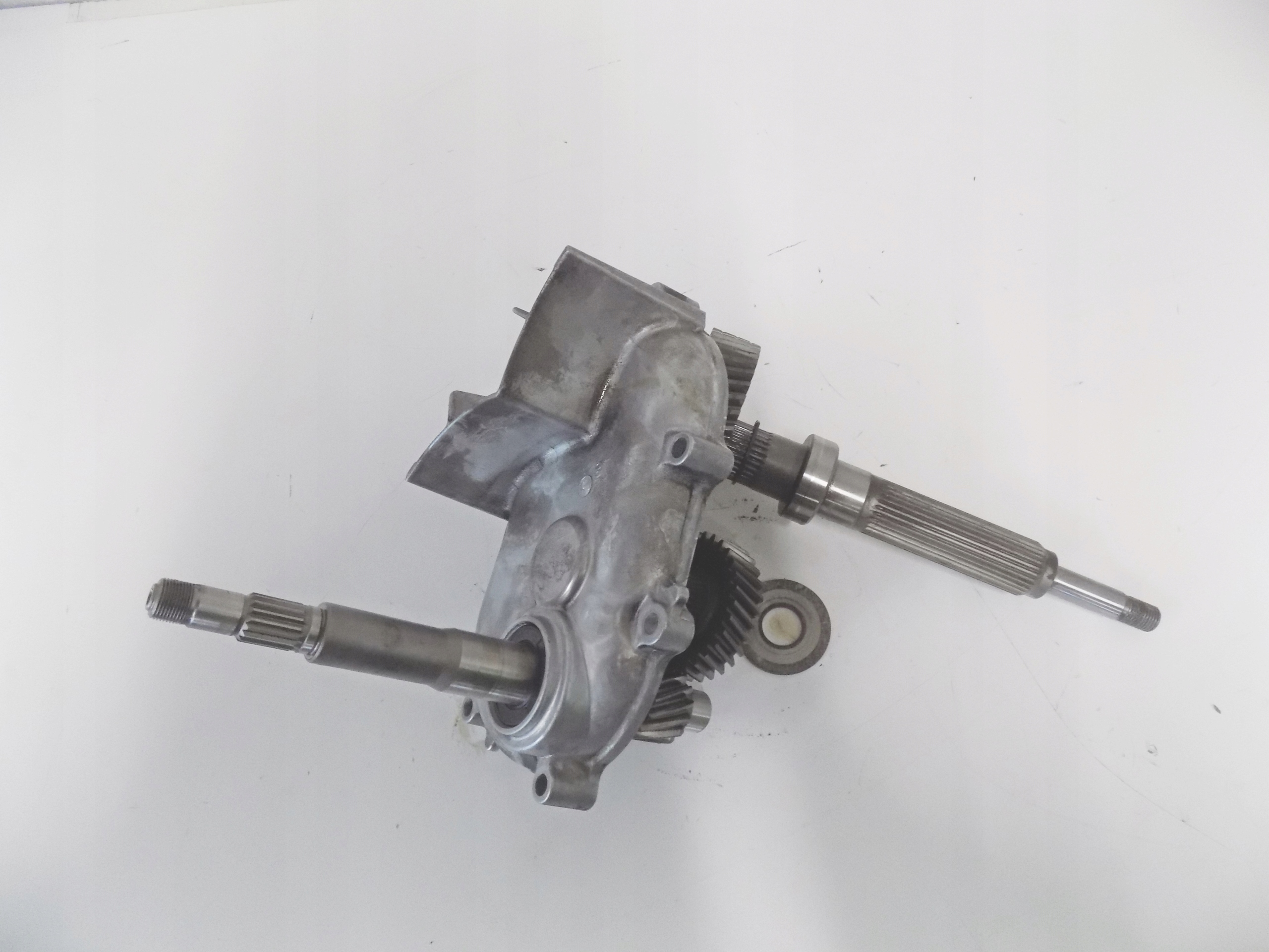 5C2F61452000 - КОРОБКА ПЕРЕДАЧ YAMAHA X-MAX 400 14-18