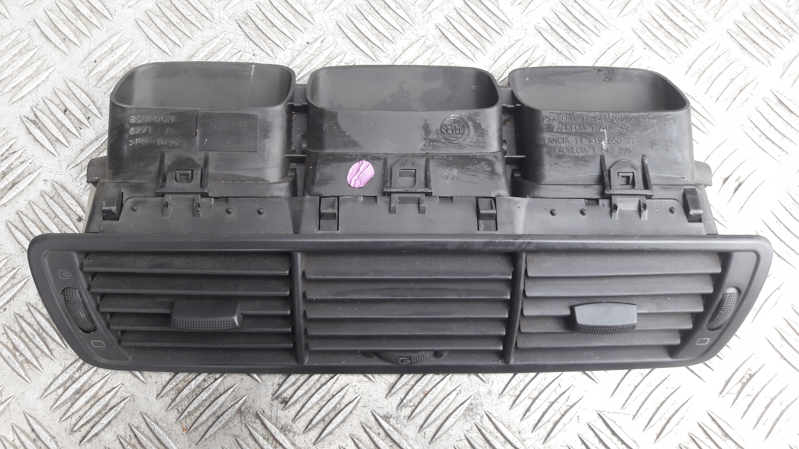 FIAT ULYSSE II grid central air conditioning devices 1484107077c