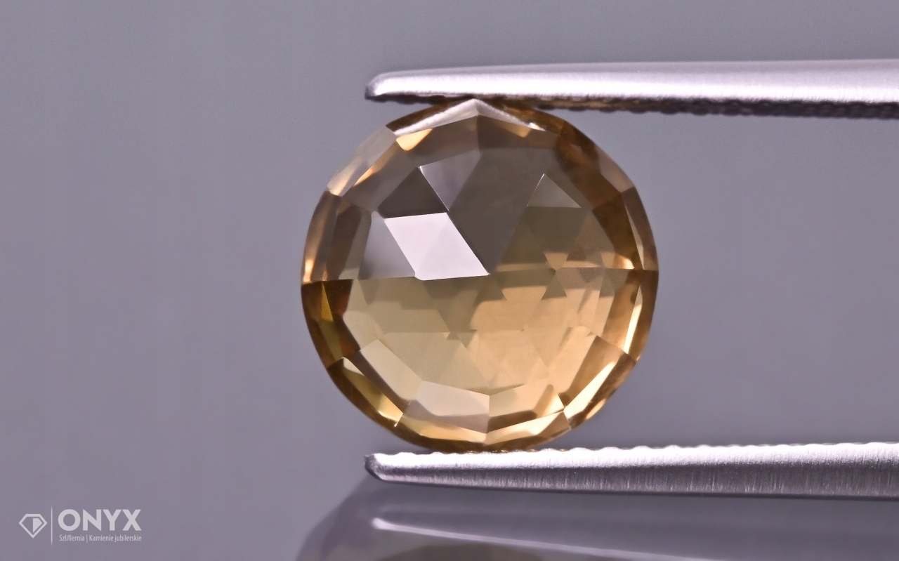 Medový křemen fazetovaná pneumatika 10x10 mm