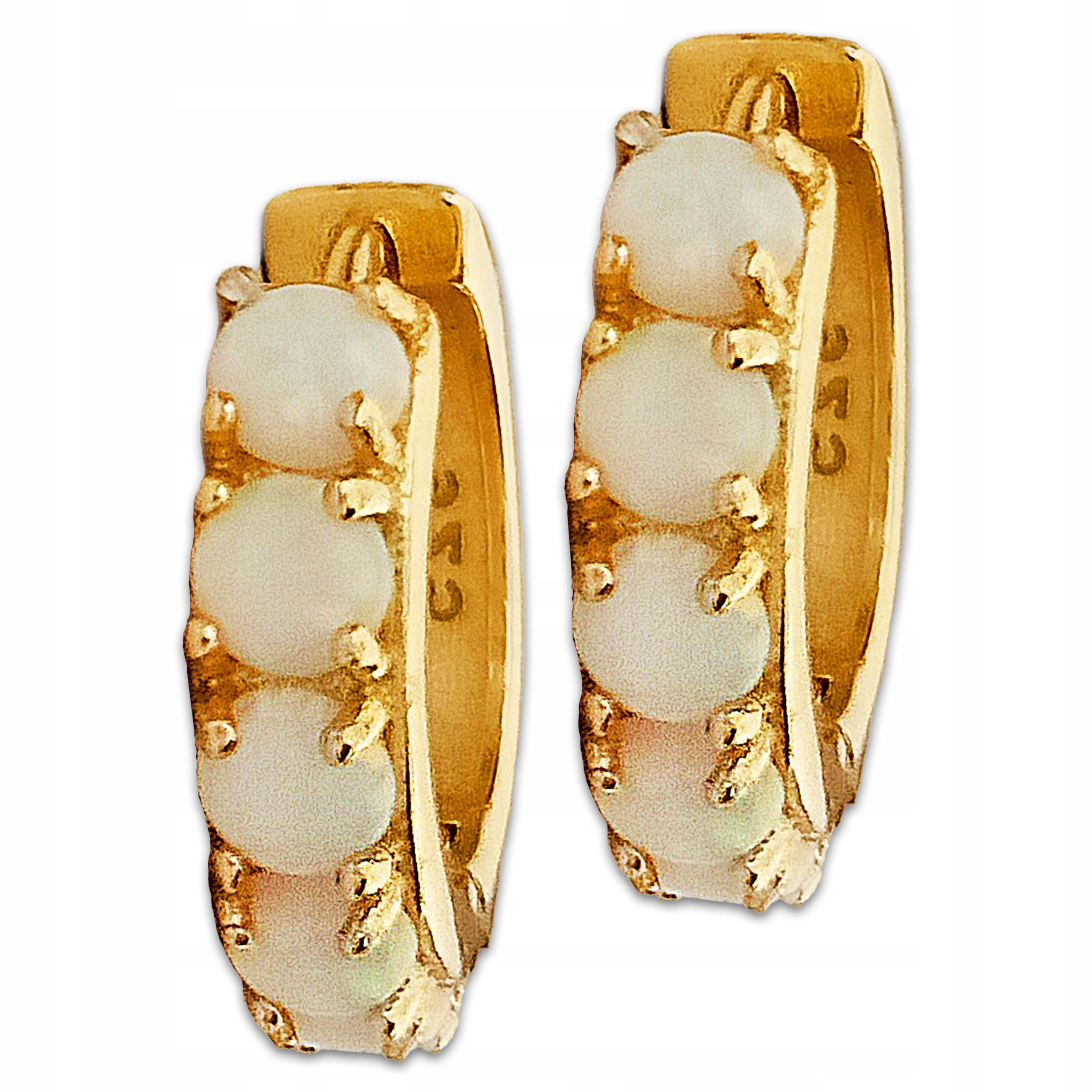 Pozlacené náušnice ze stříbra 925, malé kroužky s bílými opály, dárek