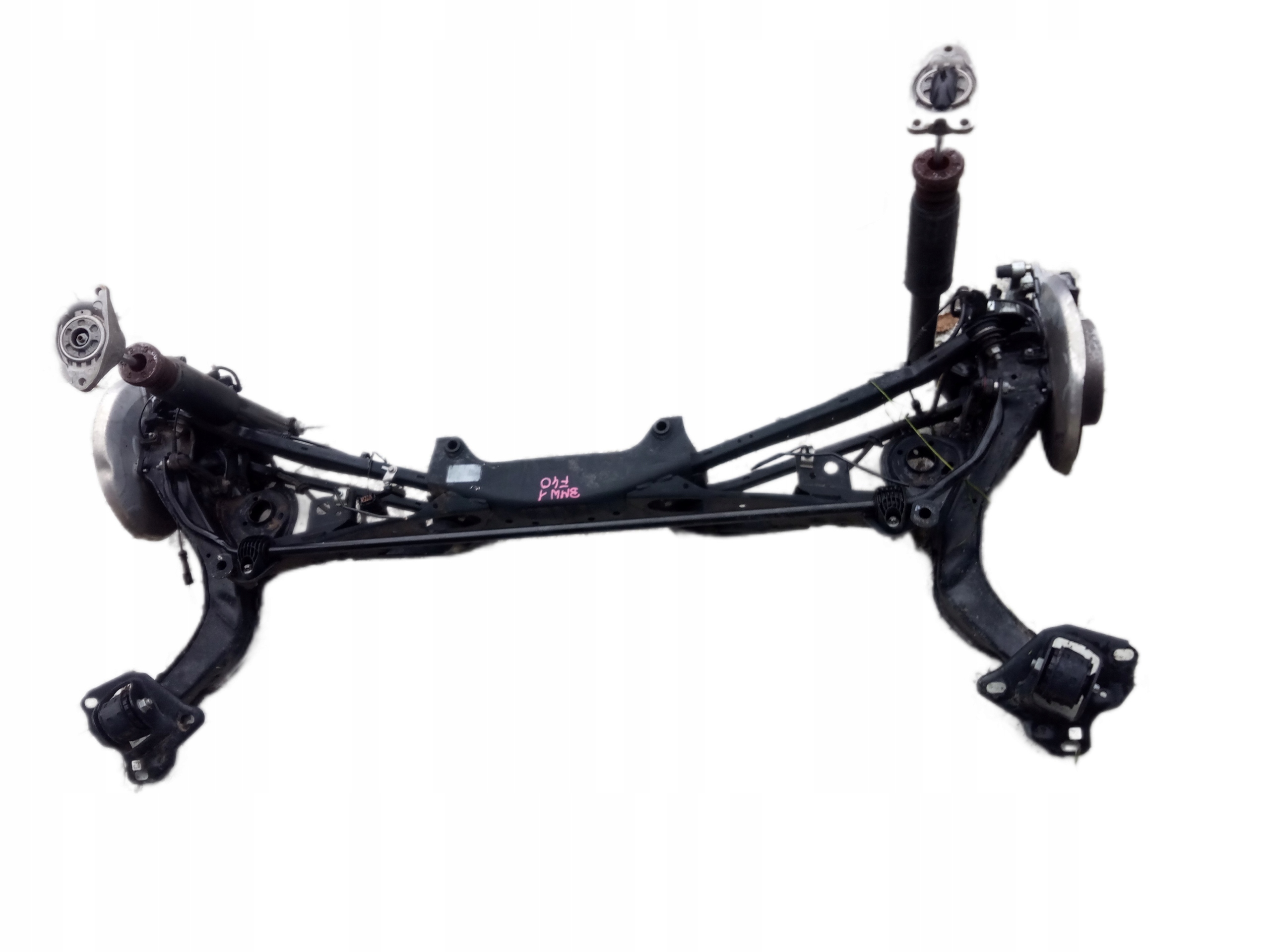 BELKA TYLNA OŚ ZAWIESZENIE KOMPLET BMW 1 F40