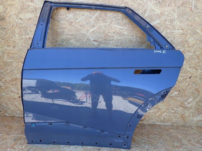 HYUNDAI IONIQ V door left rear. rear part