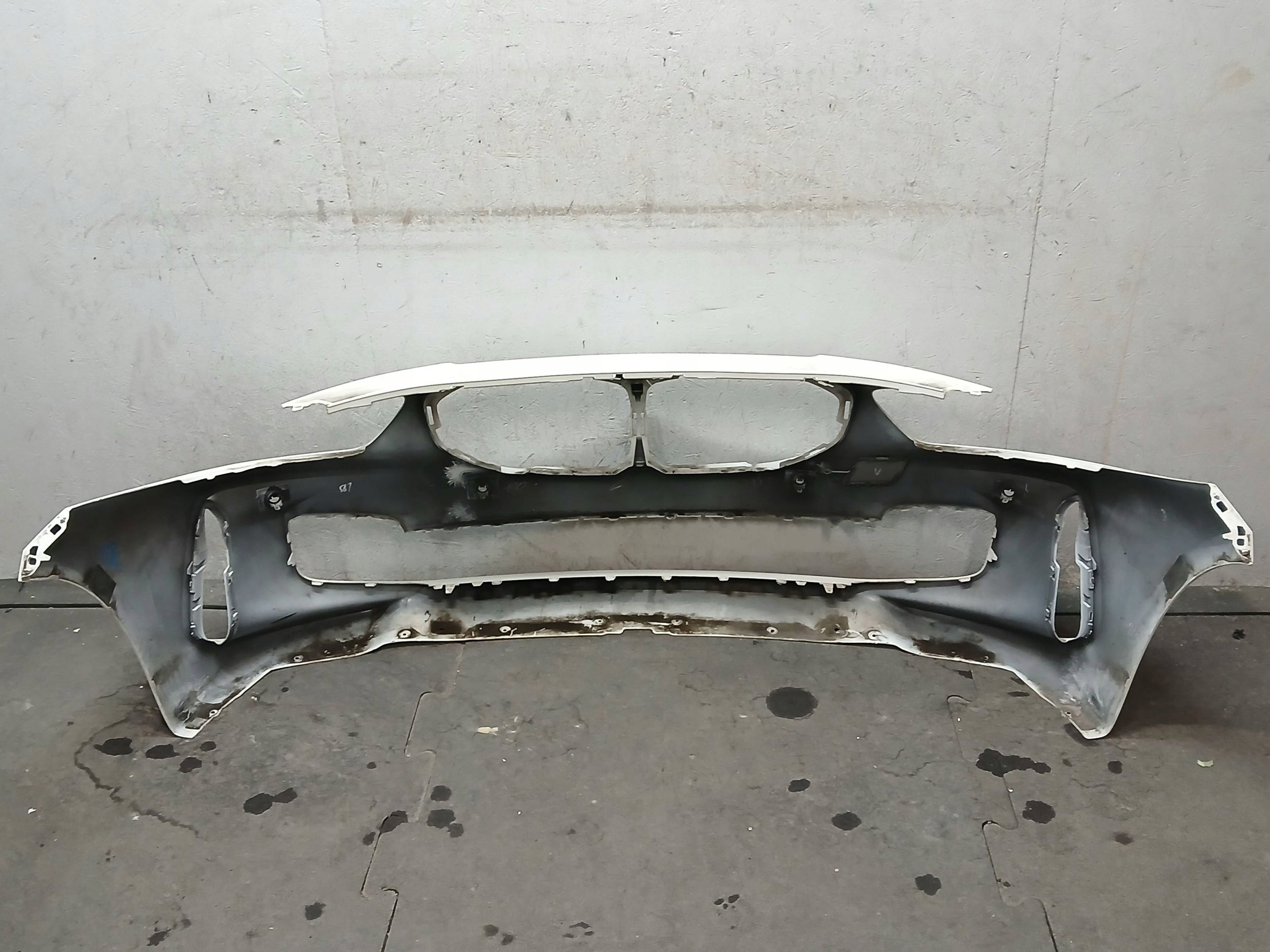 Paraurti Anteriore BMW e 1 F40 M PAKIET