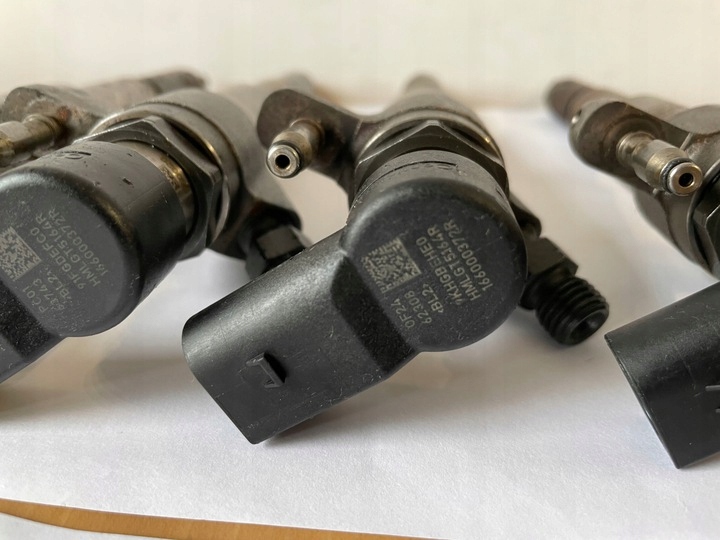 Renault OE 166000372r инжектор