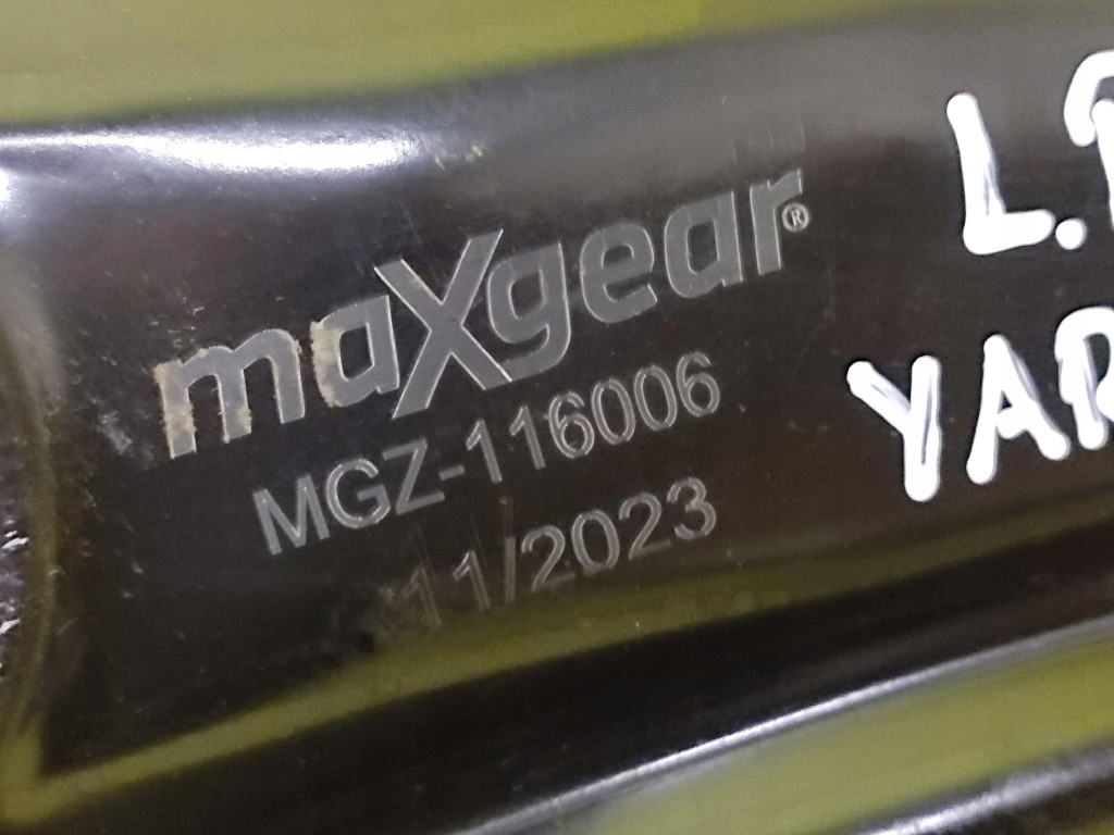 TOYOTA YARIS 1.0 arm left front