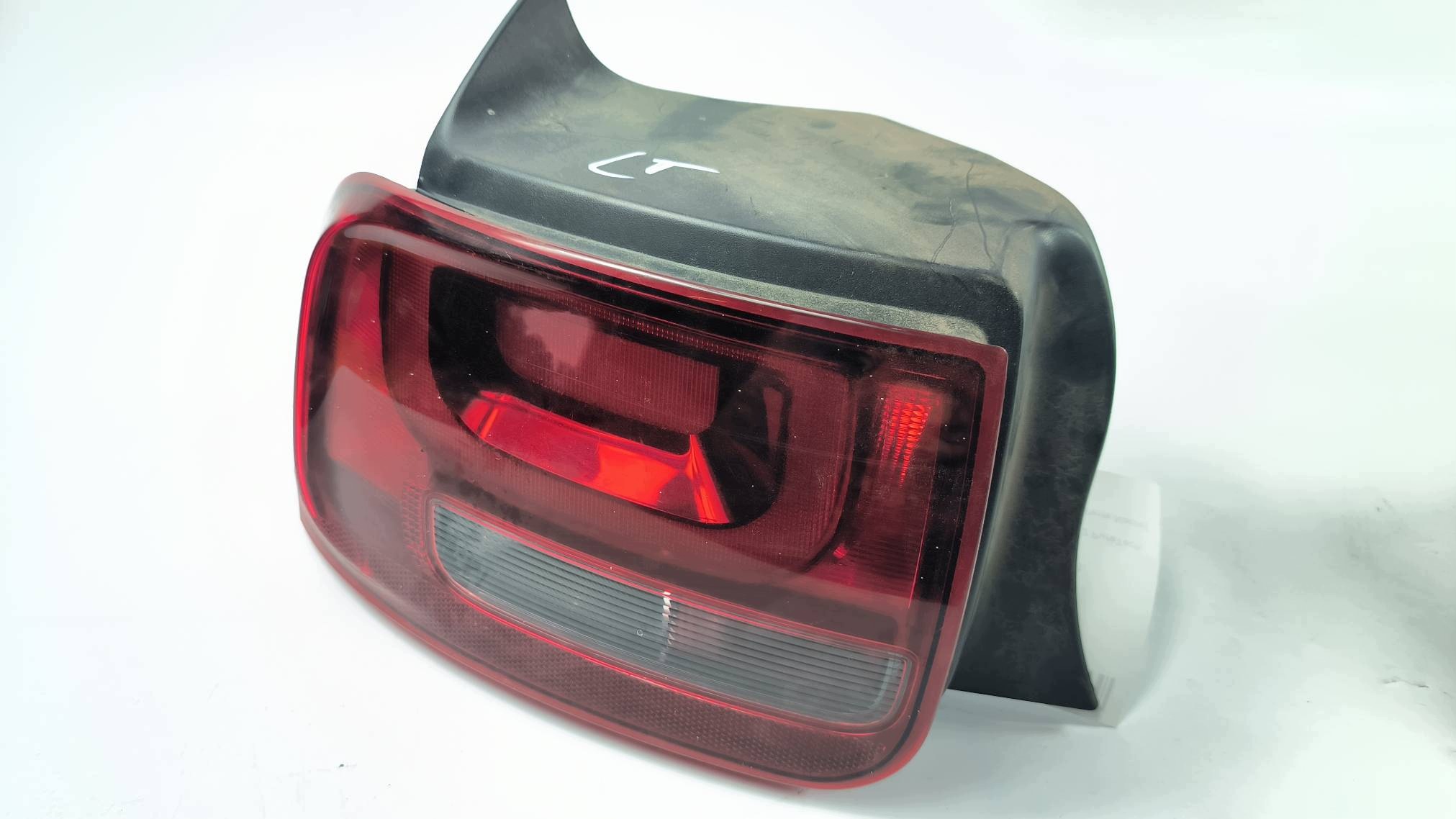 light left rear part 9800916180 CITROEN C4 CACTUS