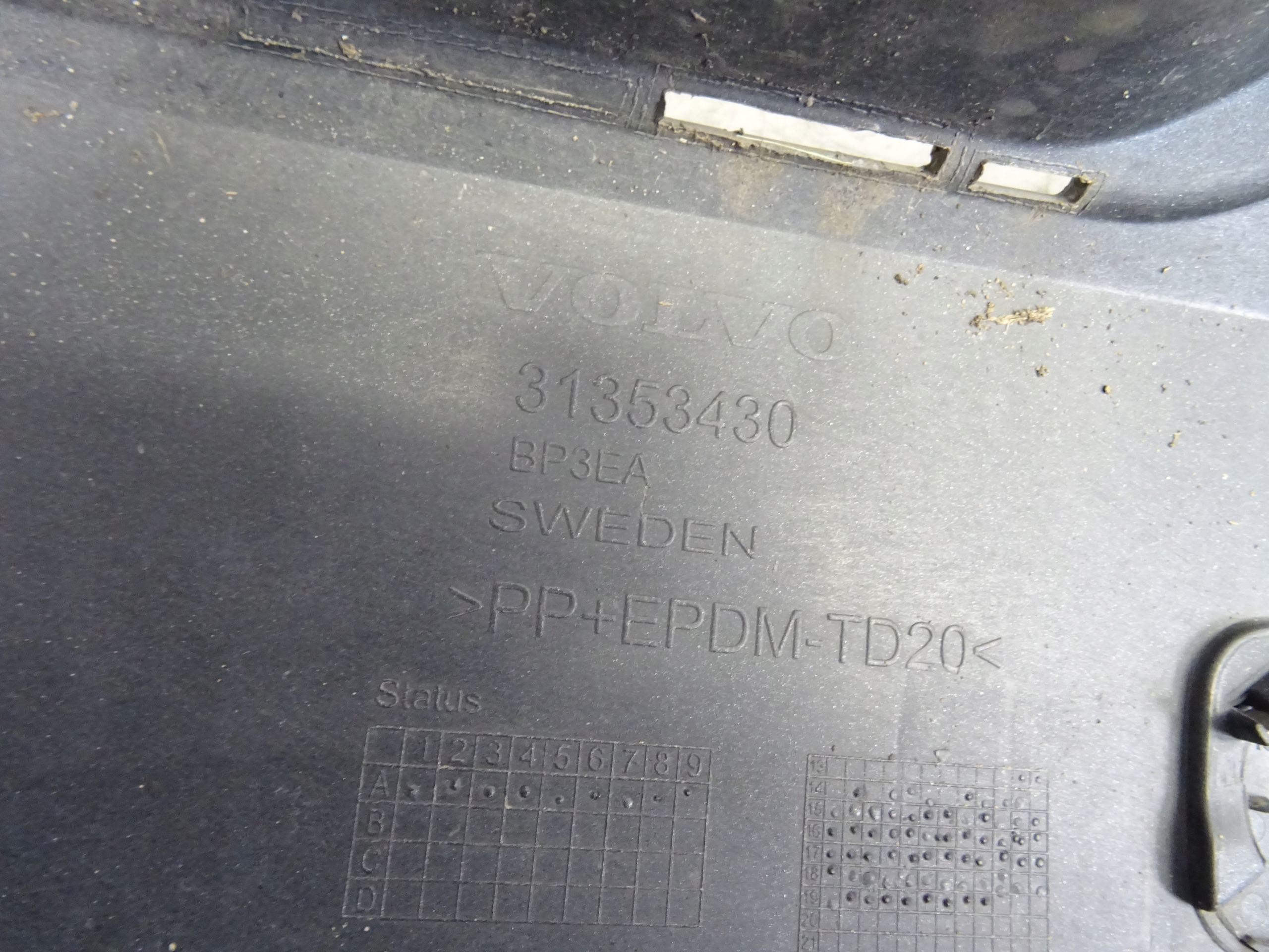 VOLVO XC90 2 II R-design bumper rear part rear