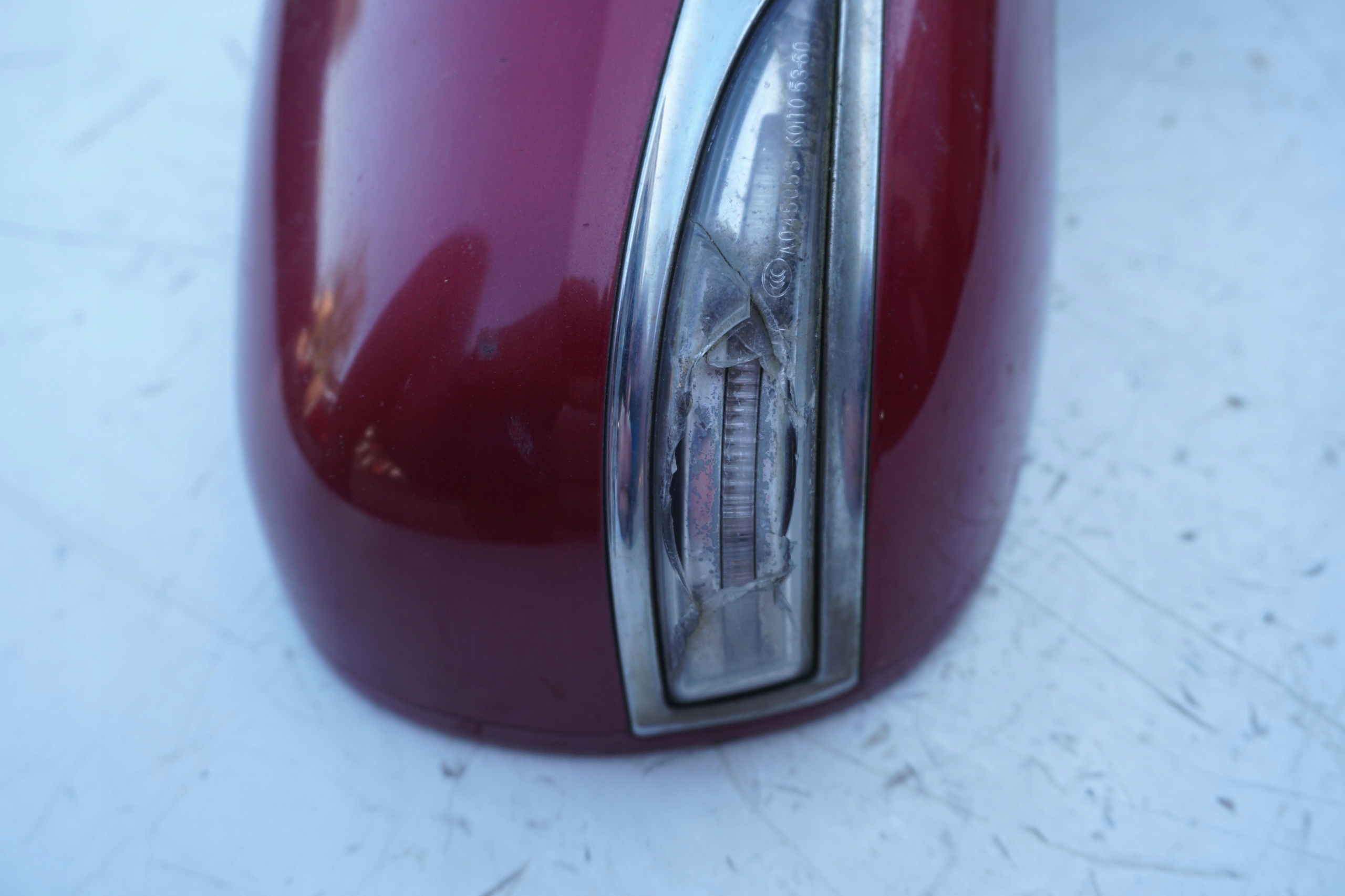 LEXUS IS220 IS250 LIFT LUSTERKO PRAWE 3R1 KIERUNEK Numer katalogowy części 6545667566501