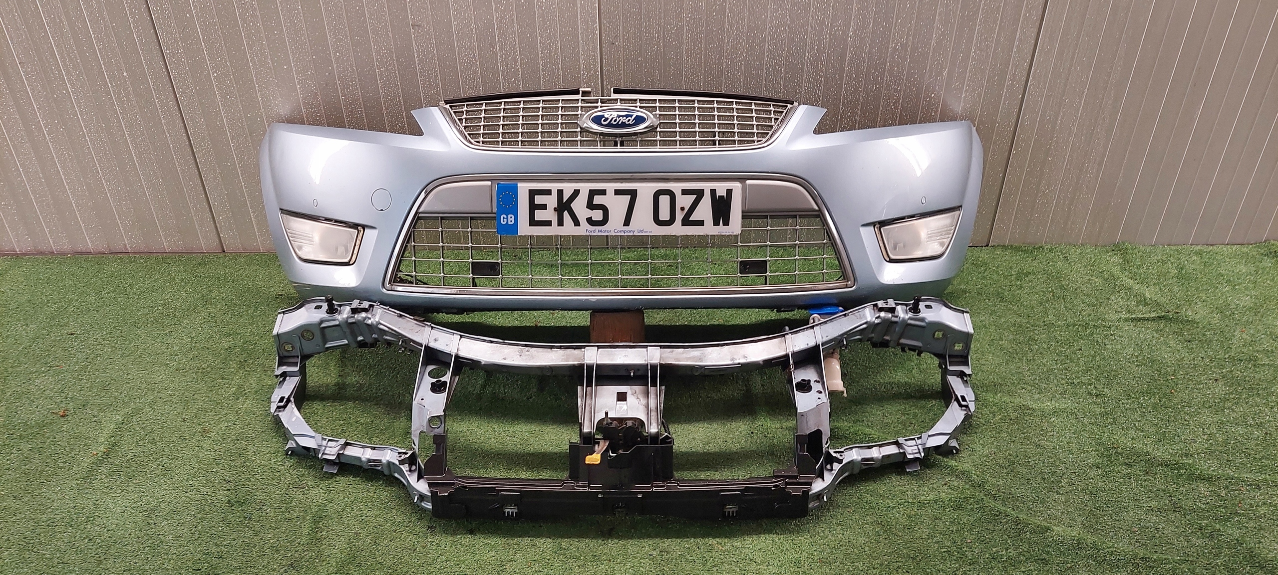 bumper front complete FORD MONDEO MK4 06-10 LAK: 86