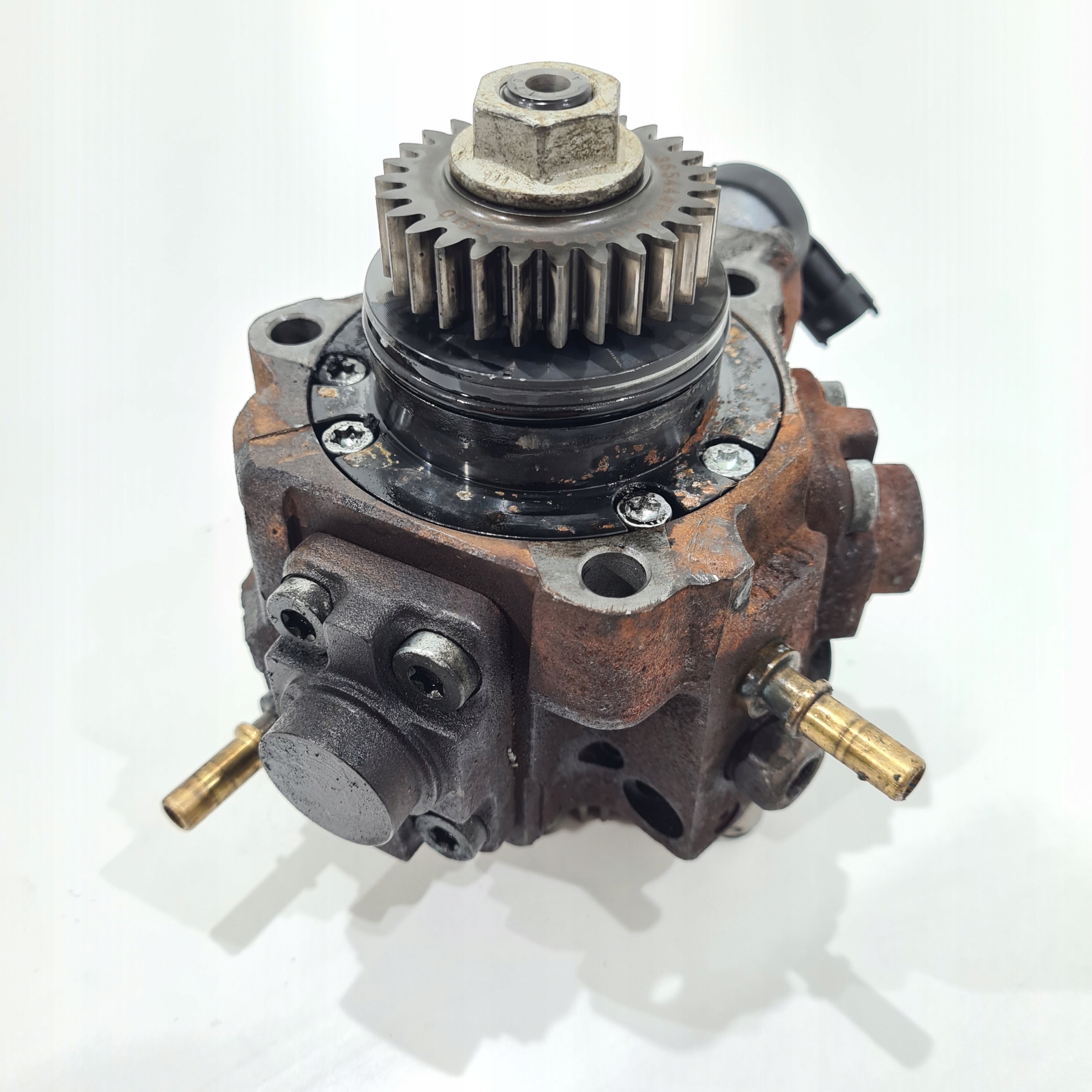 feed pump RENAULT 2.0 DCI 8200934657 8200690744 0445010223