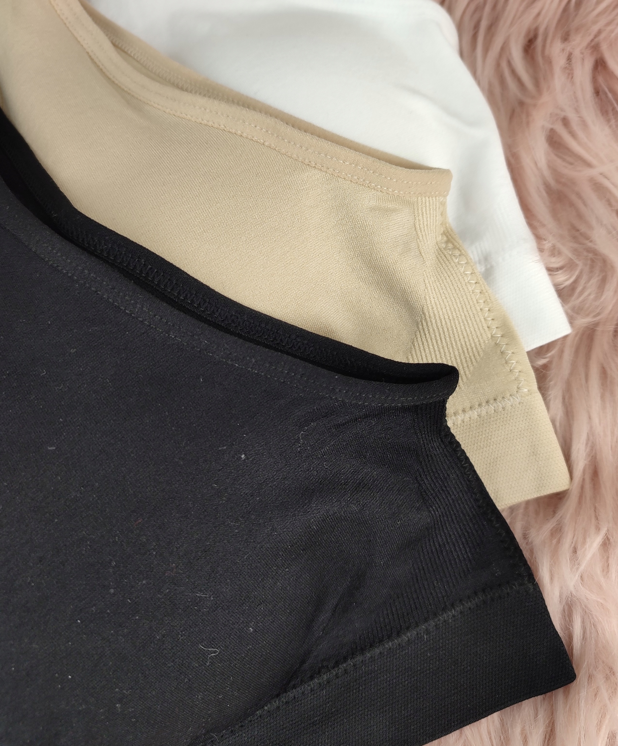 BIUSTONOSZ SPORTOWY TOP DAMSKI STANIK FITNESS BEZ FISZBIN PUSH-UP 2XL Płeć kobieta