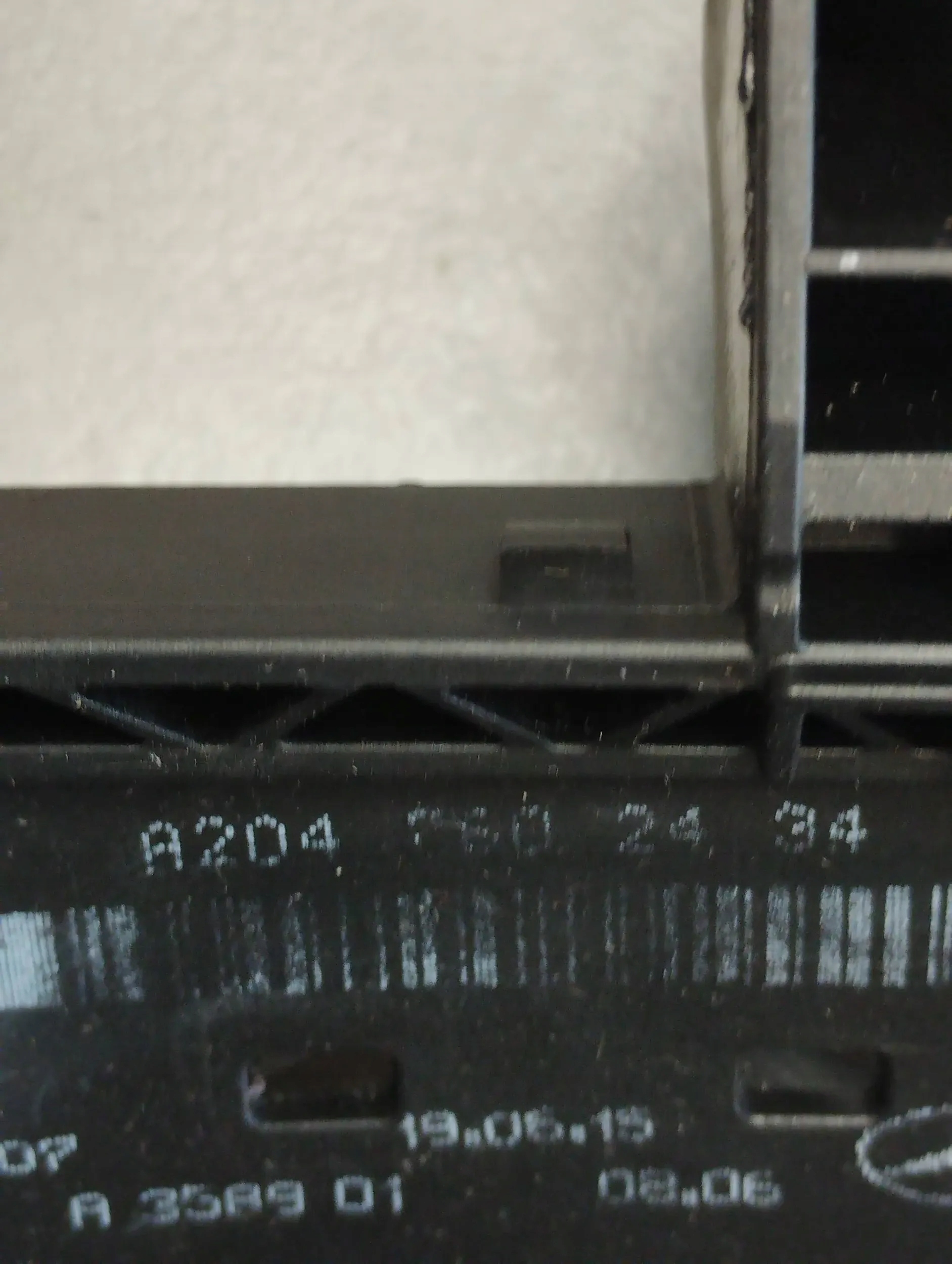 Mercedes-Benz CLS C218 handle right rear part KEYLESS 775