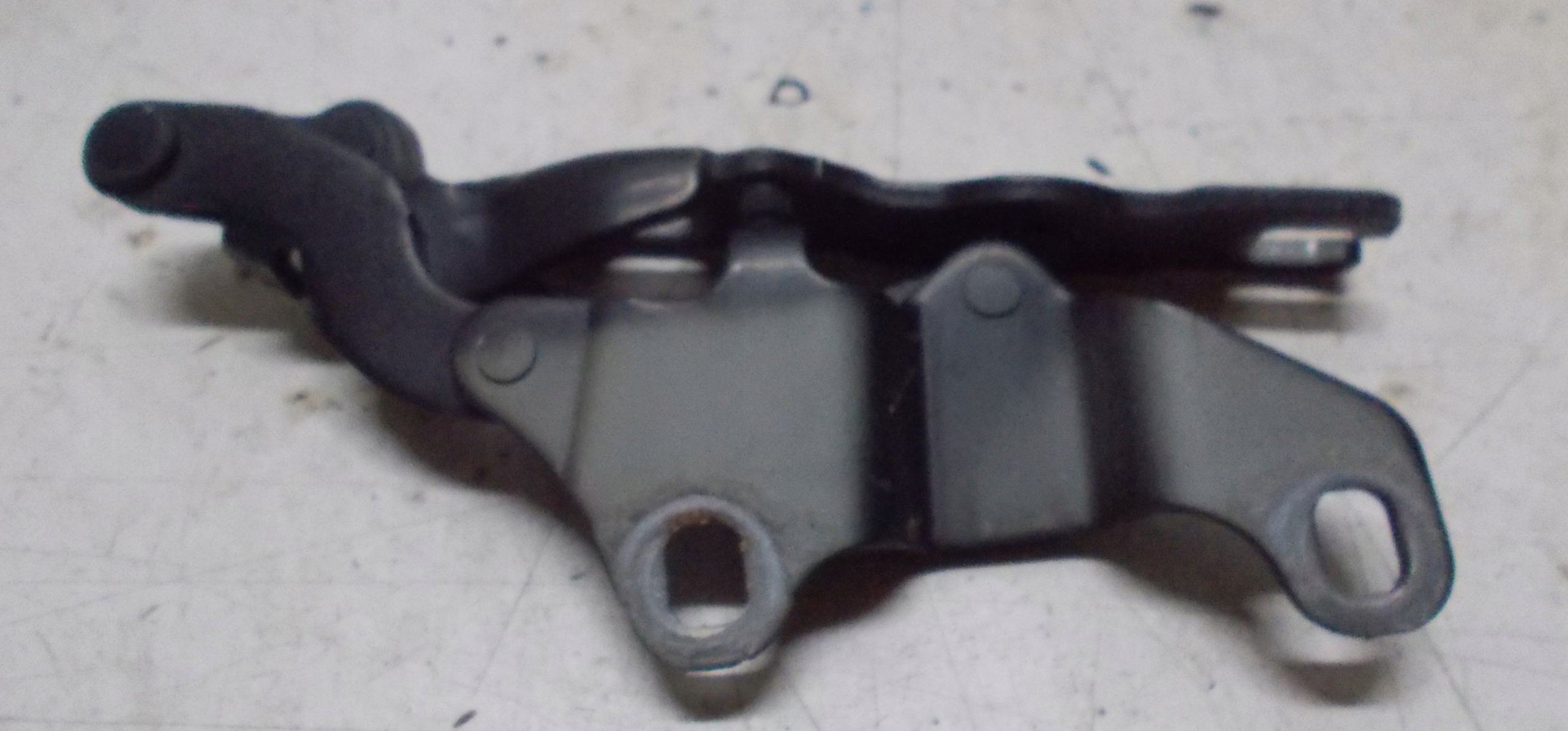 BMW E87 07R hinge bonnets right left KOMPLET 7060560 7060559