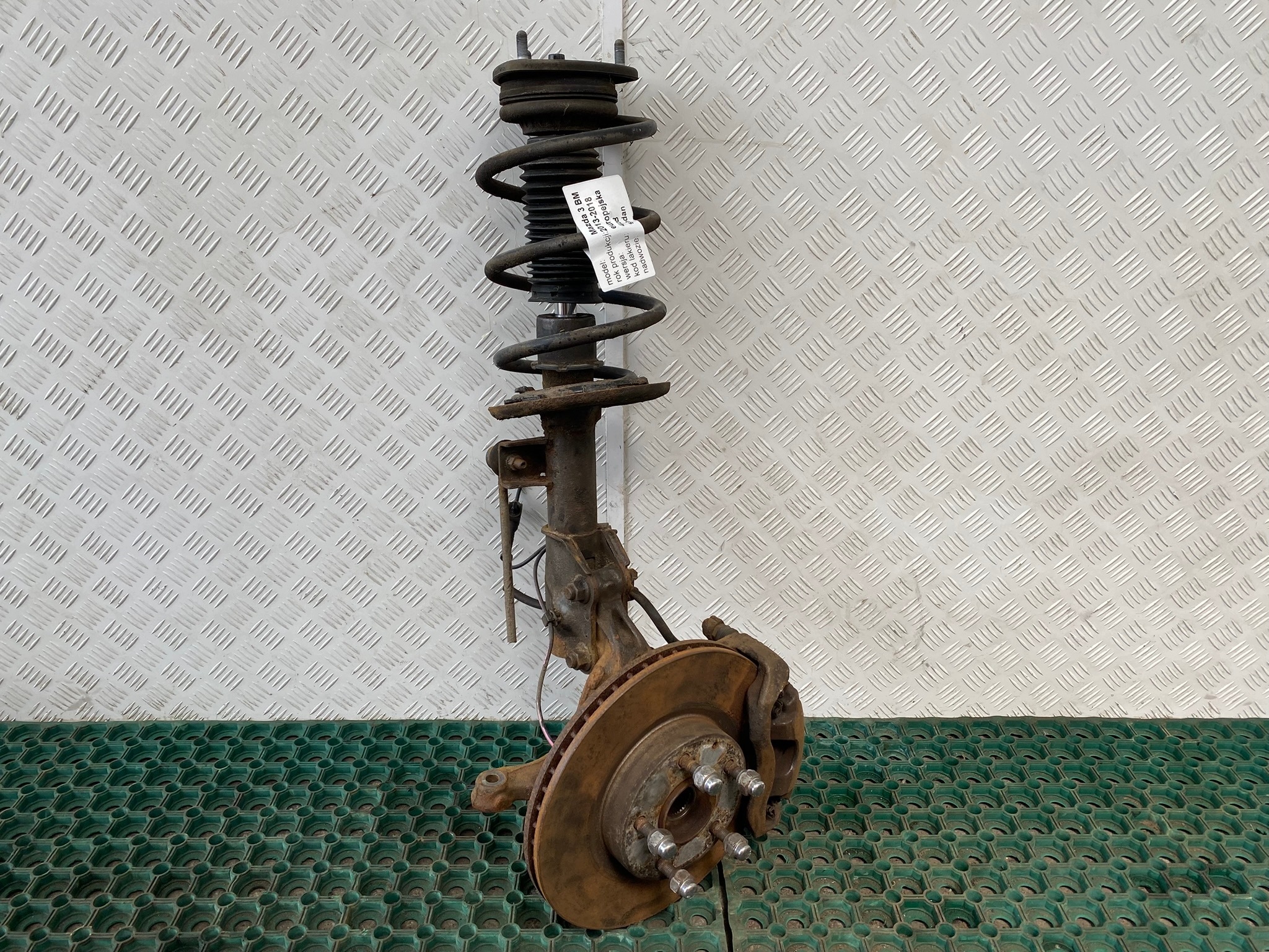 MAZDA 3 BM 13-17 2.2D MCPERSON swing front right front OE