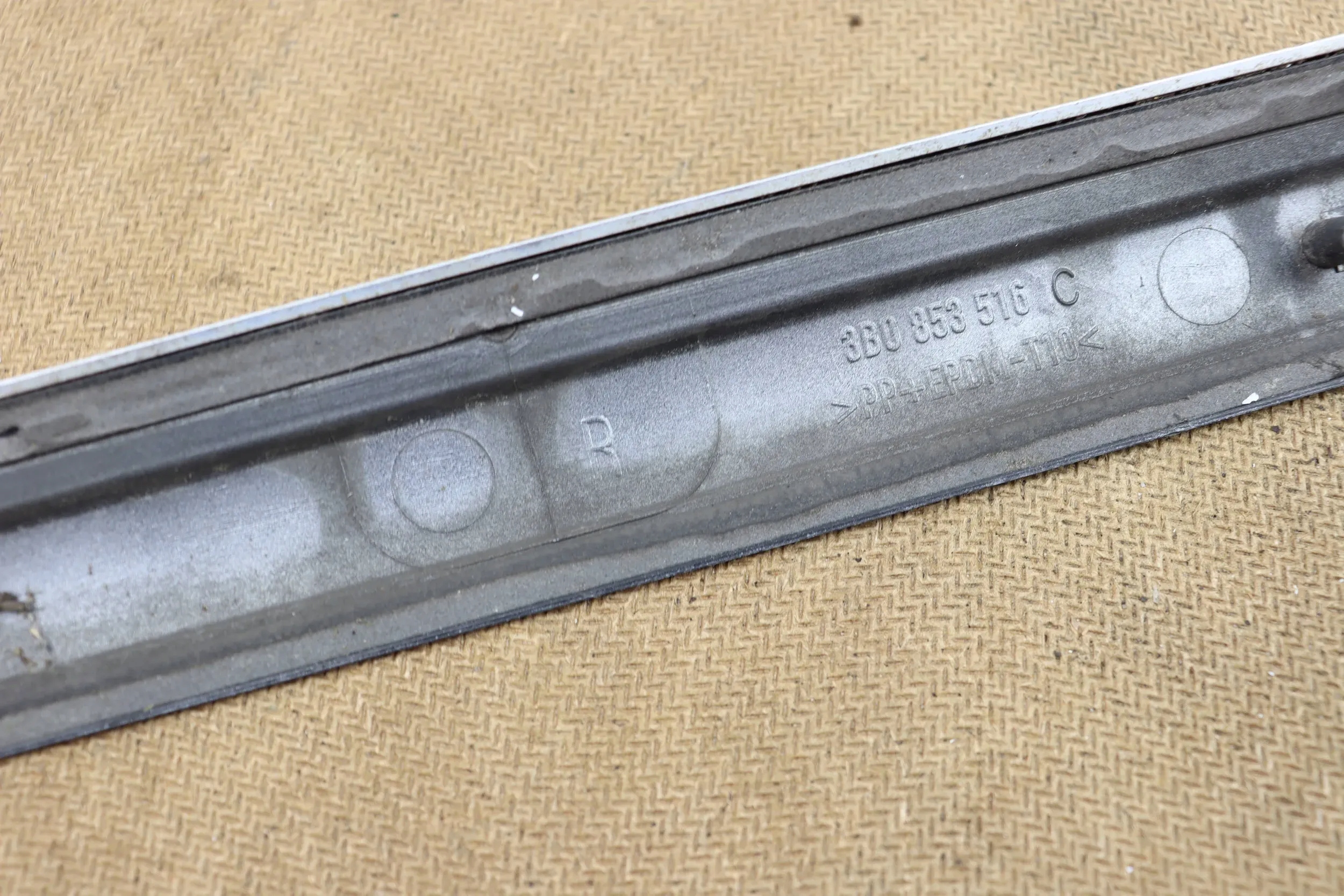 VW PASSAT B5 FL moulding door right front front CHROM LD7W 3B0853516C