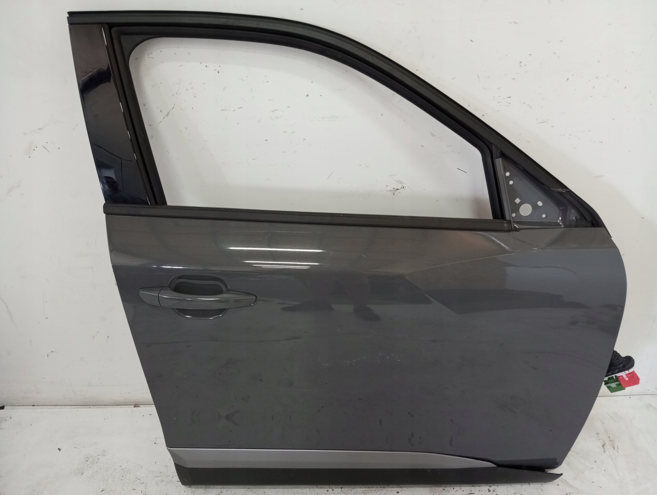 door right front PEUGEOT 2008 24R BSZ