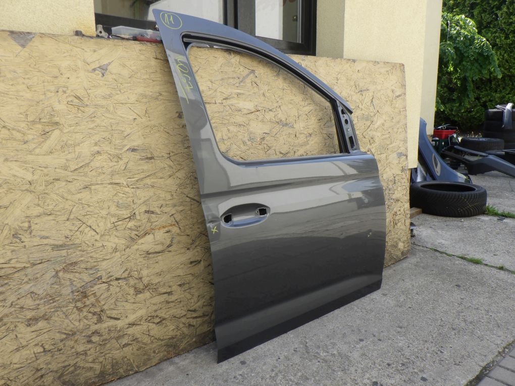 VW CADDY 2K 2K7 FORD CONNECT MK3 20- door right front