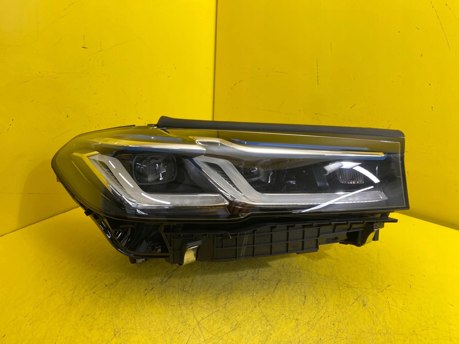 light right Bmw G31 G30 USA Laser 9850592-07