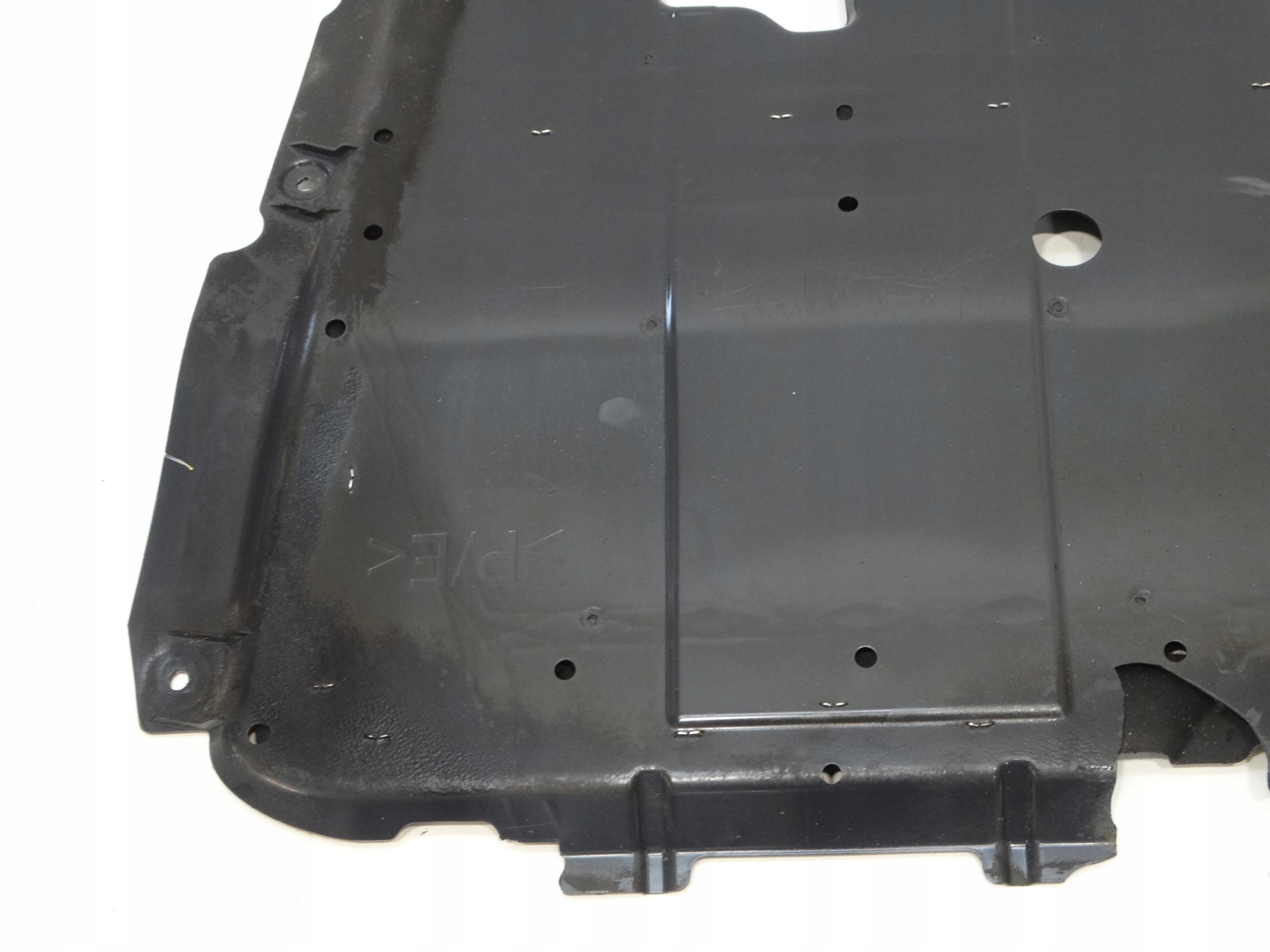 cover below engine DACIA SANDERO II LOGAN II 758908552R