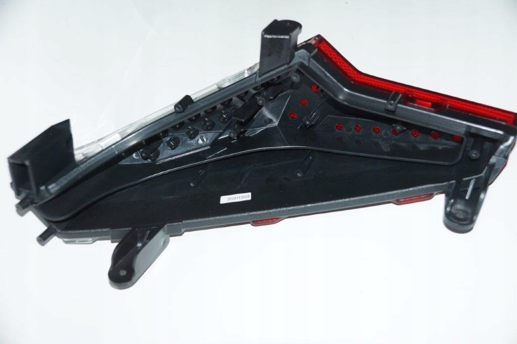 LAMPA KLOSZ TYLNA LEWA KYMCO MXU 550 700 Numer katalogowy części 33751-ALC1